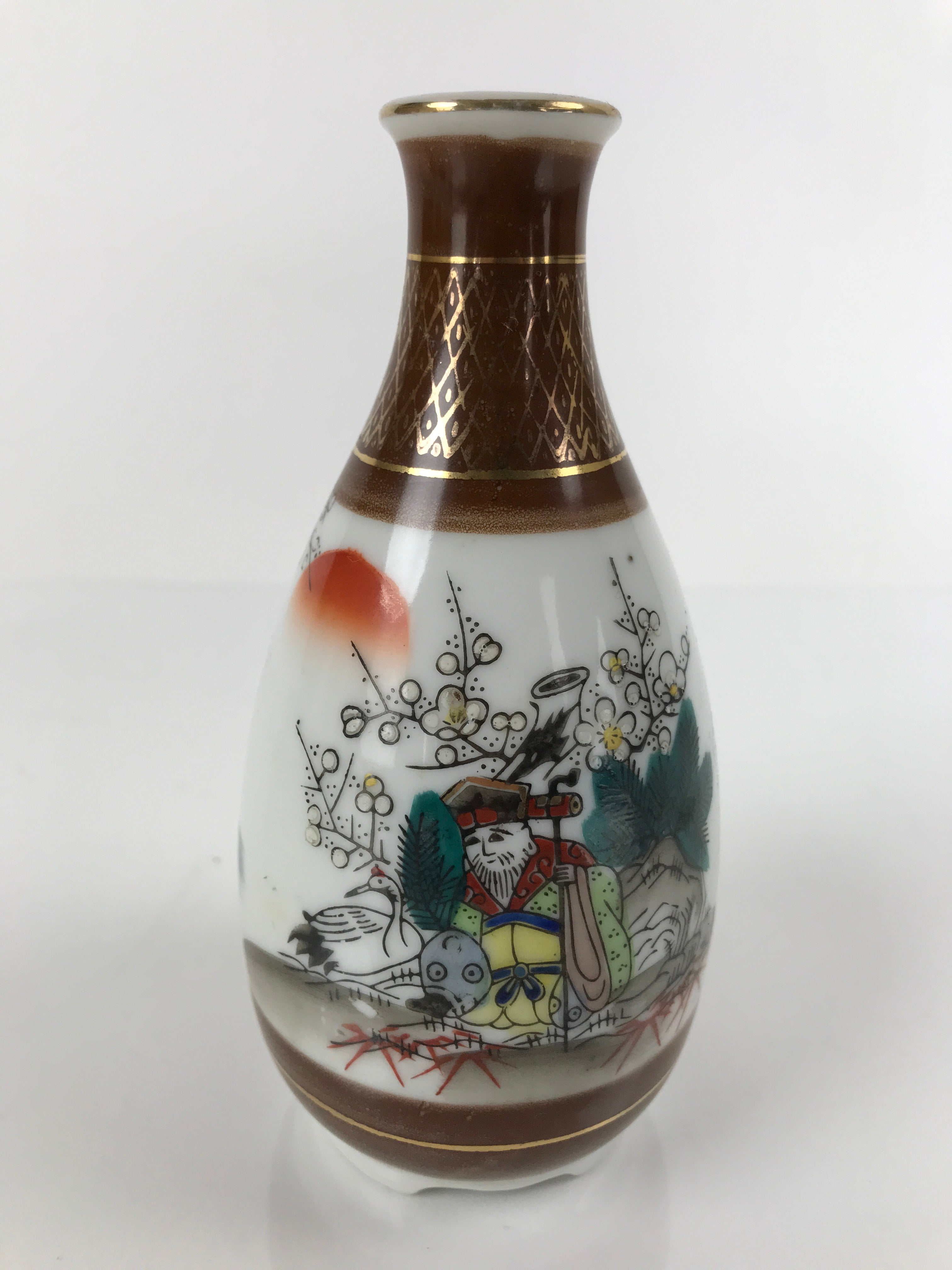 Japanese Porcelain Sake Bottle Tokkuri Vtg Jurojin 7 Lucky Gods Scenery TS636