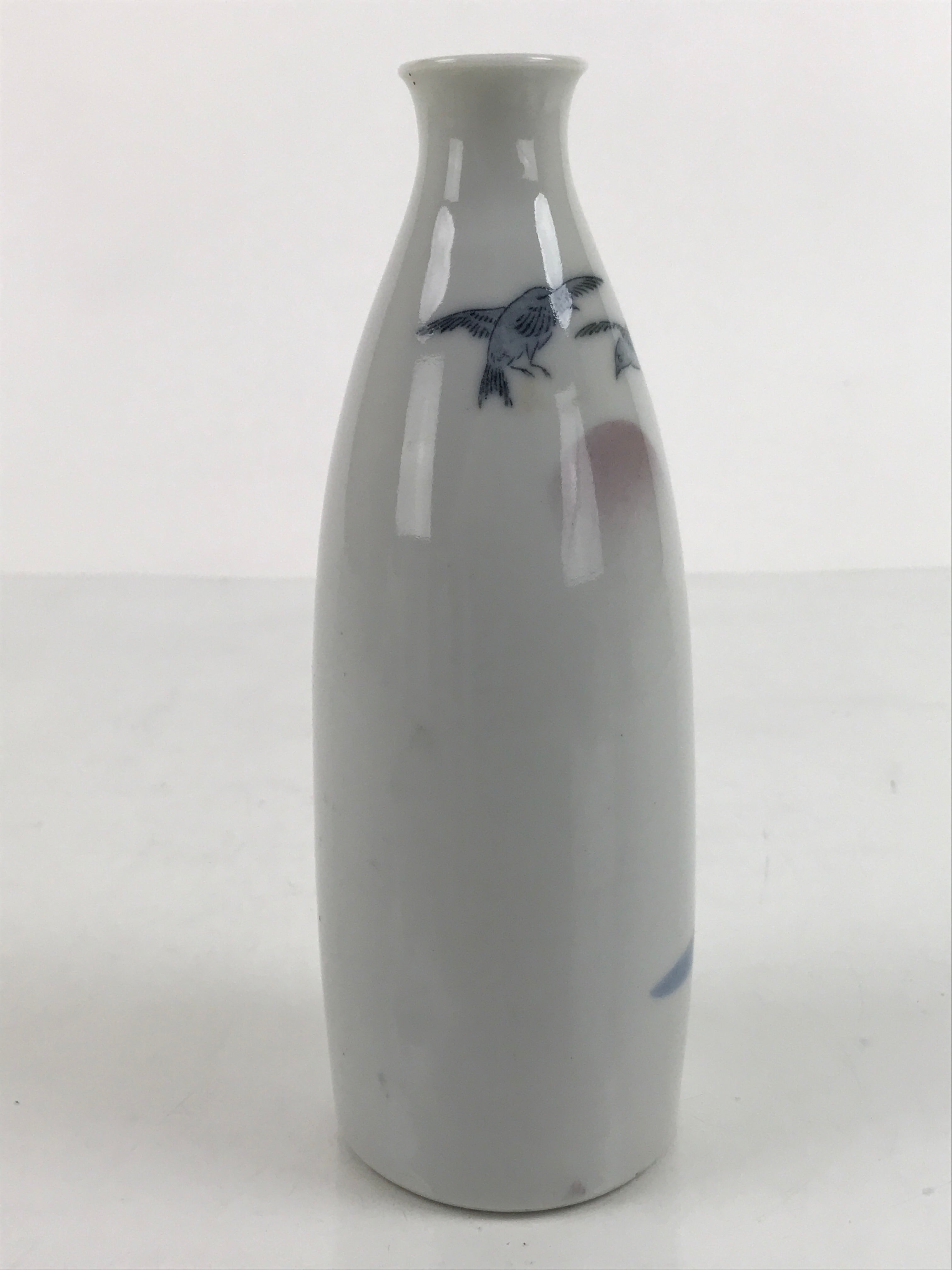 Japanese Porcelain Sake Bottle Tokkuri Vtg Man Feeding Birds Rising Sun TS681