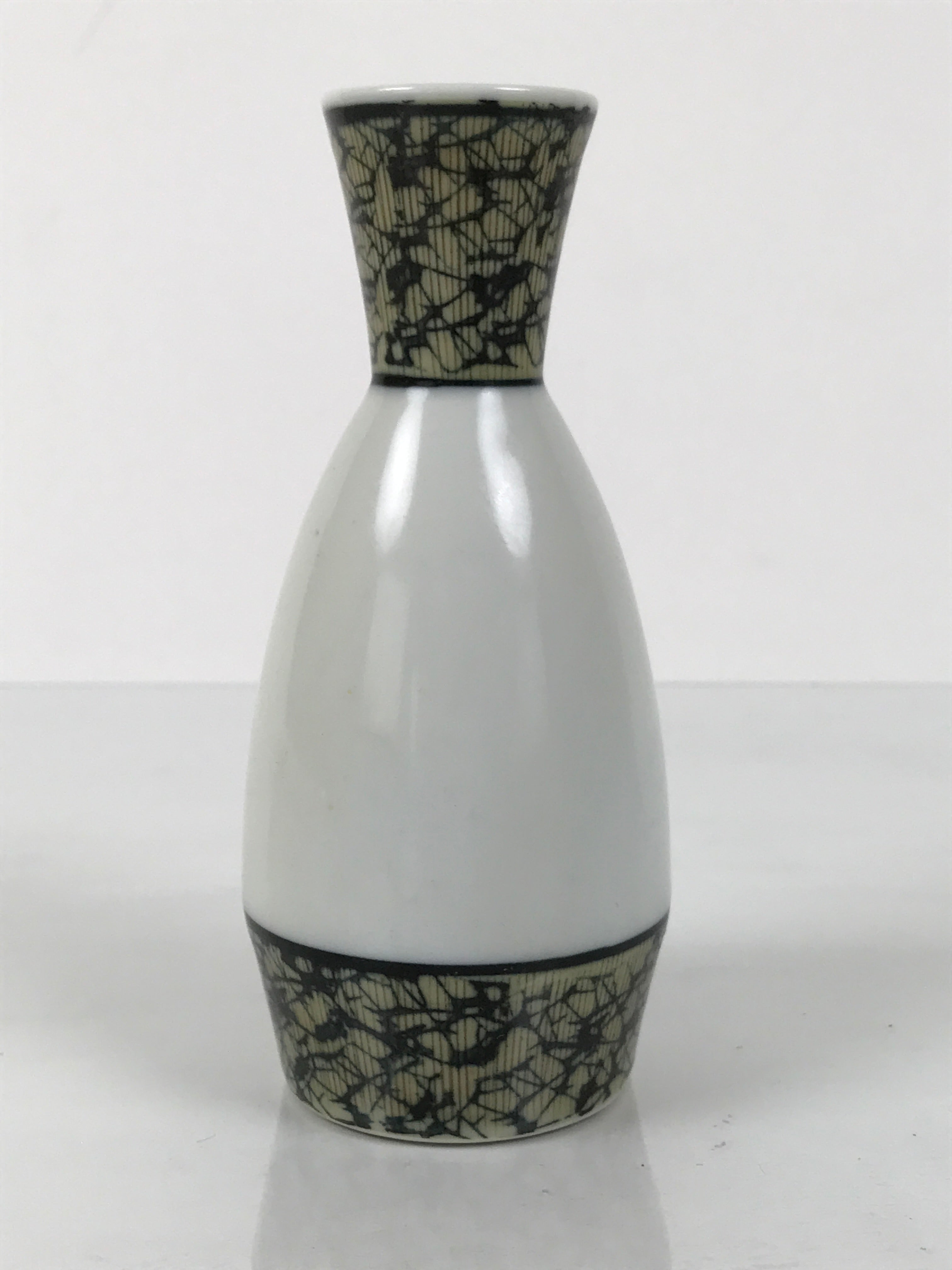 Japanese Porcelain Sake Bottle Tokkuri Vtg White Black Brown Abstract Line TS844