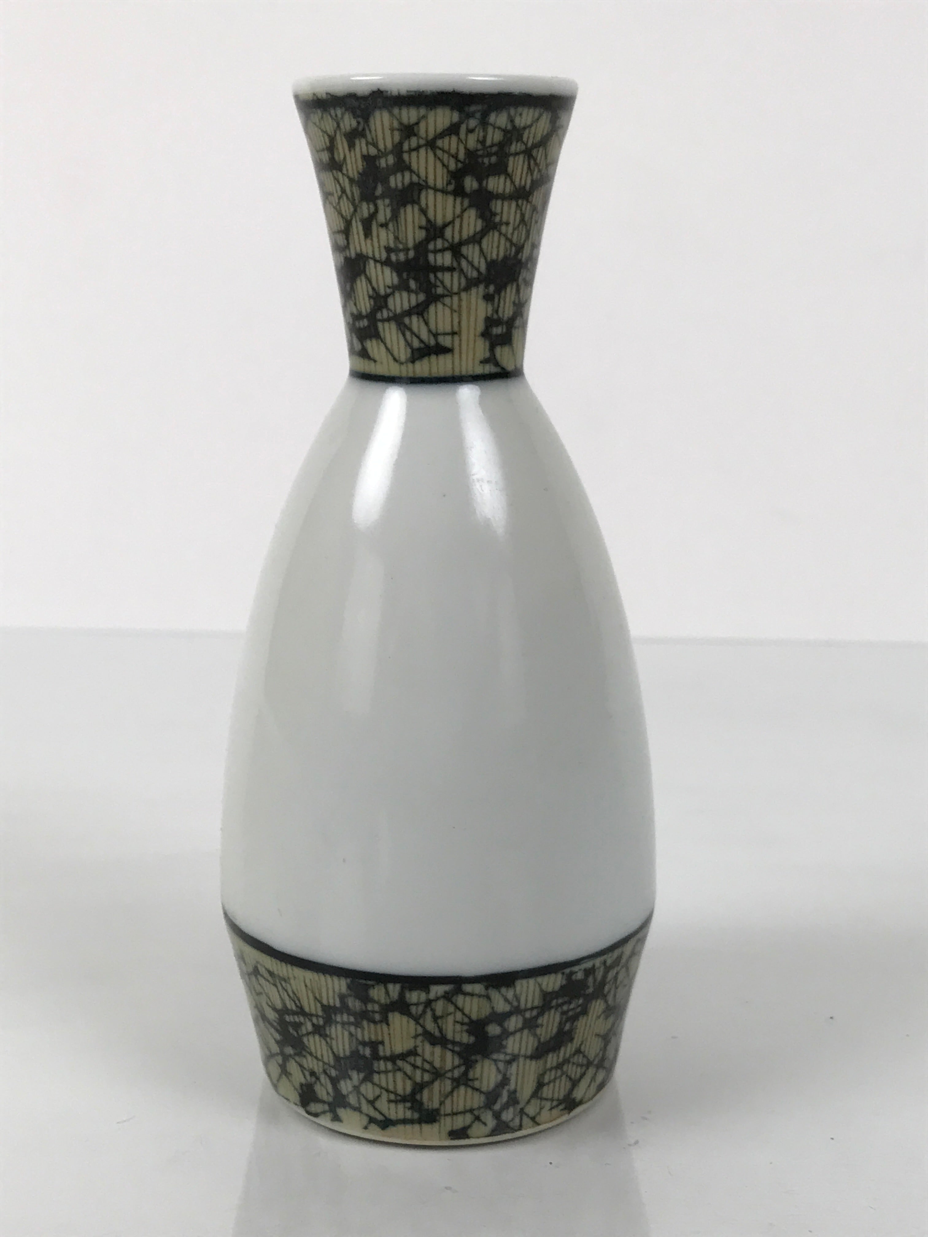 Japanese Porcelain Sake Bottle Tokkuri Vtg White Black Brown Abstract Line TS844