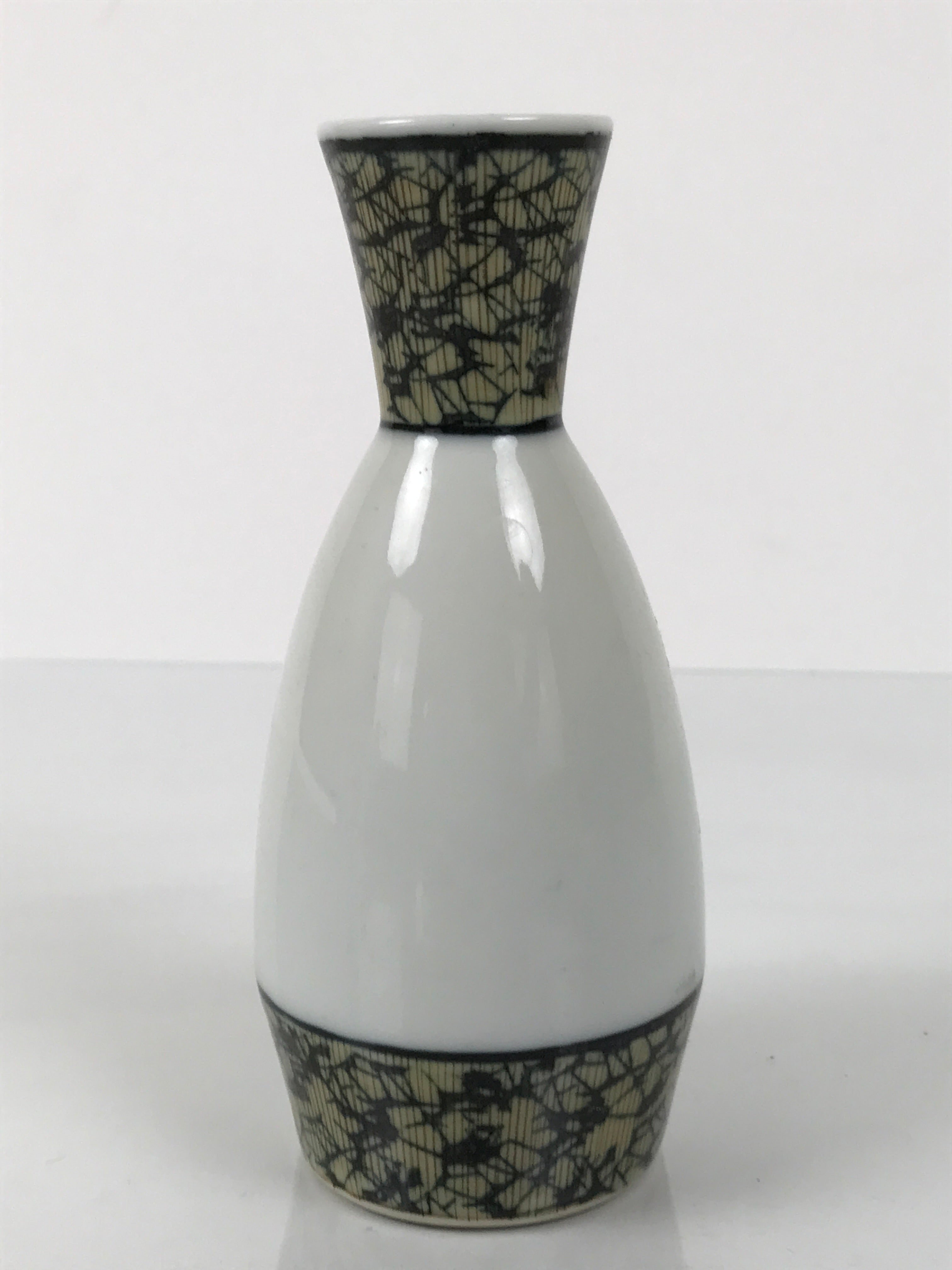 Japanese Porcelain Sake Bottle Tokkuri Vtg White Black Brown Abstract Line TS844