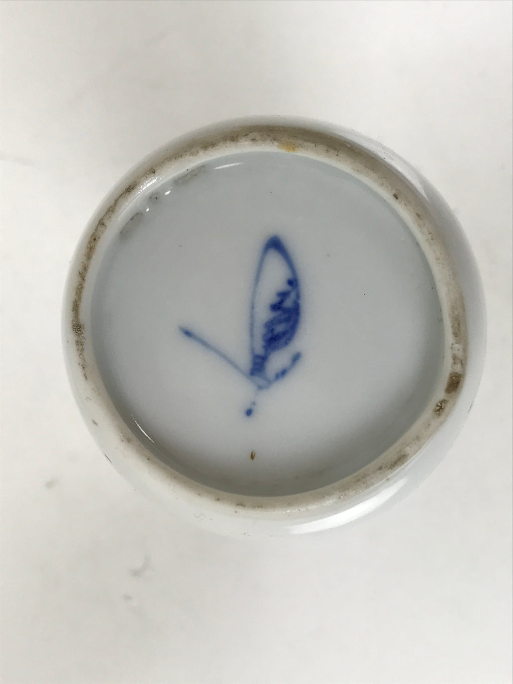 Japanese Porcelain Sake Bottle Tokkuri Vtg White Blue Sometsuke Pine Tree TS826