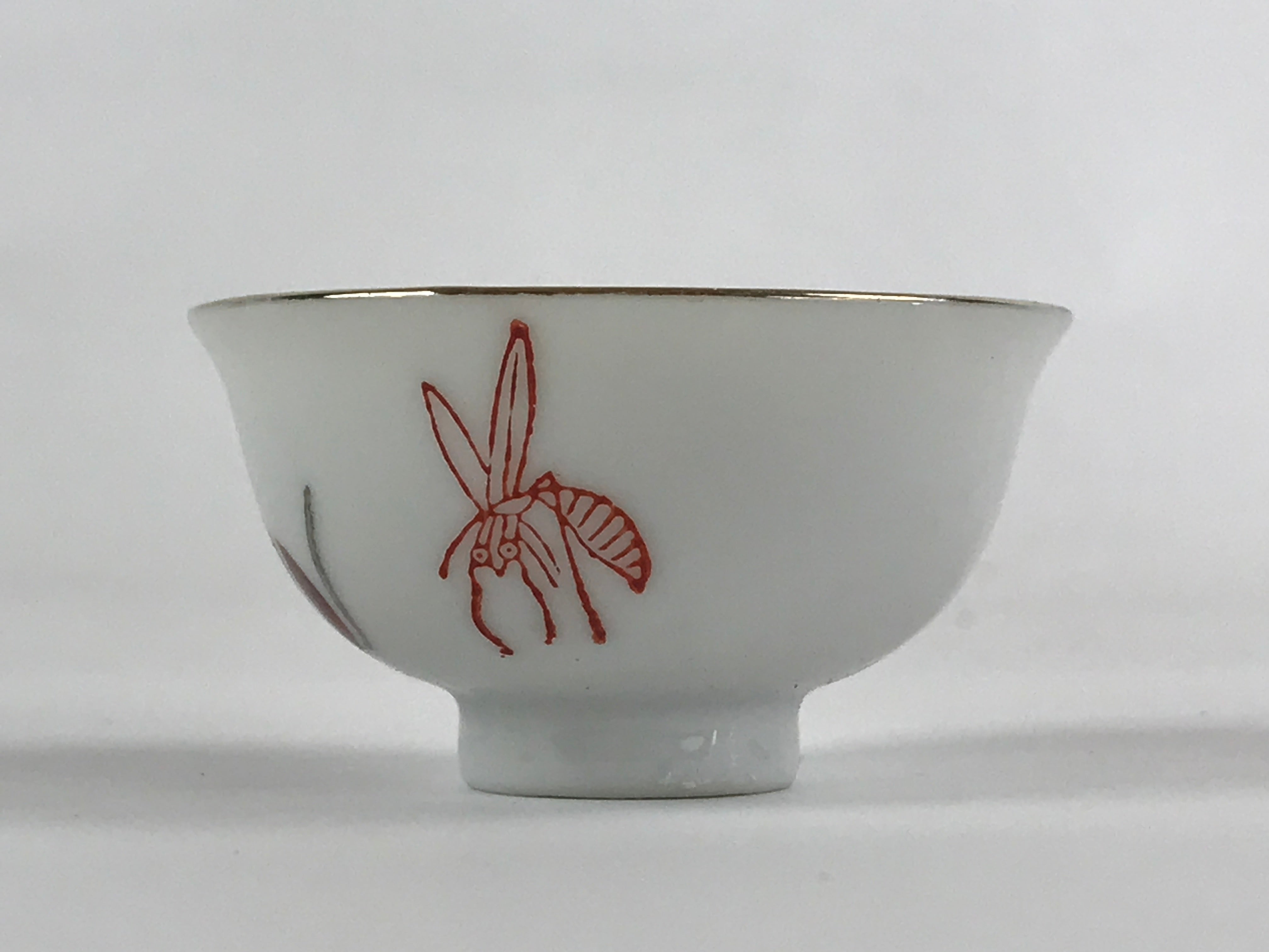 Japanese Porcelain Sake Cup Man Mosquito White Vtg Guinomi Gold Foil G87