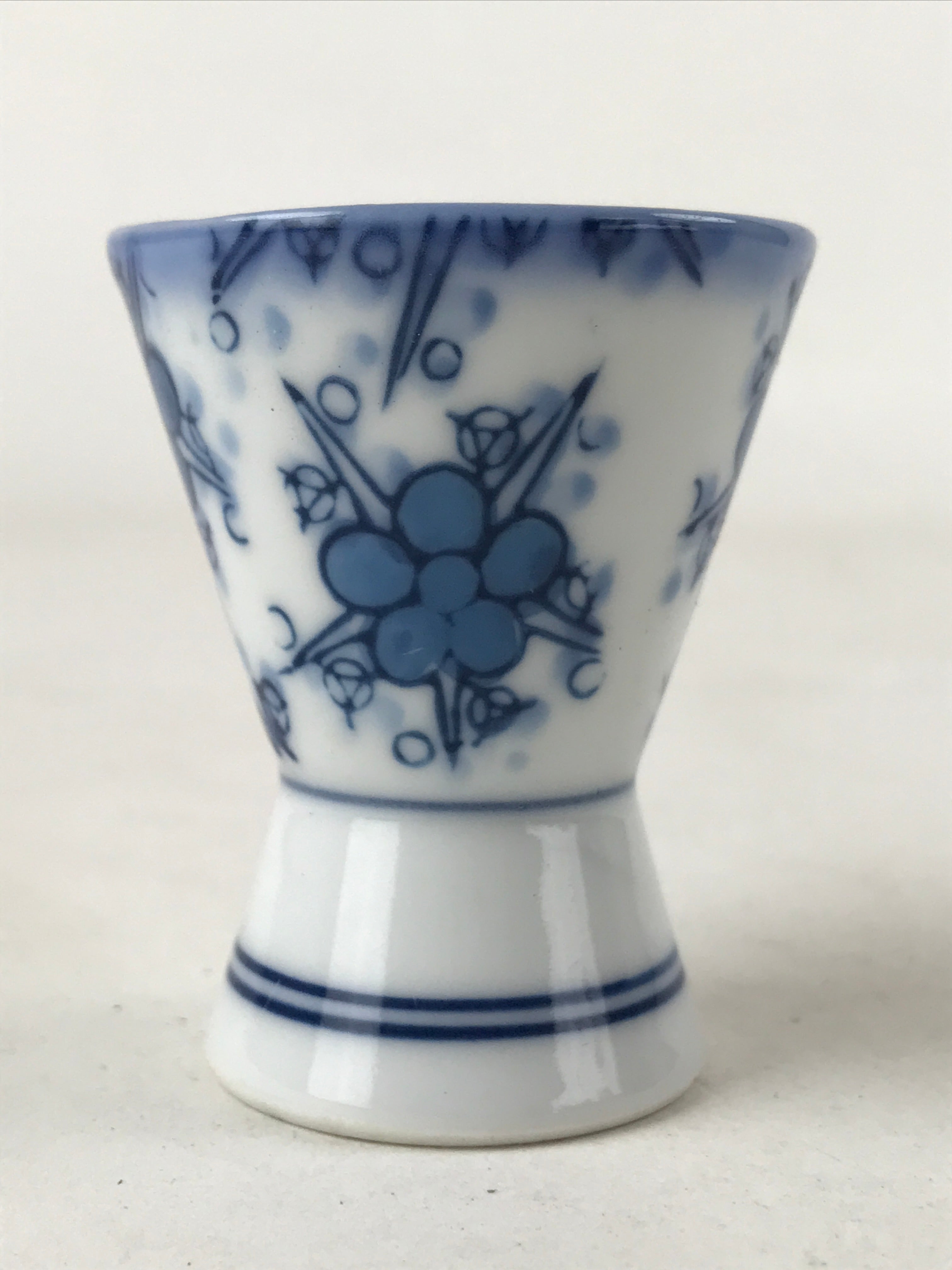 Japanese Porcelain Sake Cup Vtg Rappa Ochoko Guinomi Plum Blossom Blue G148