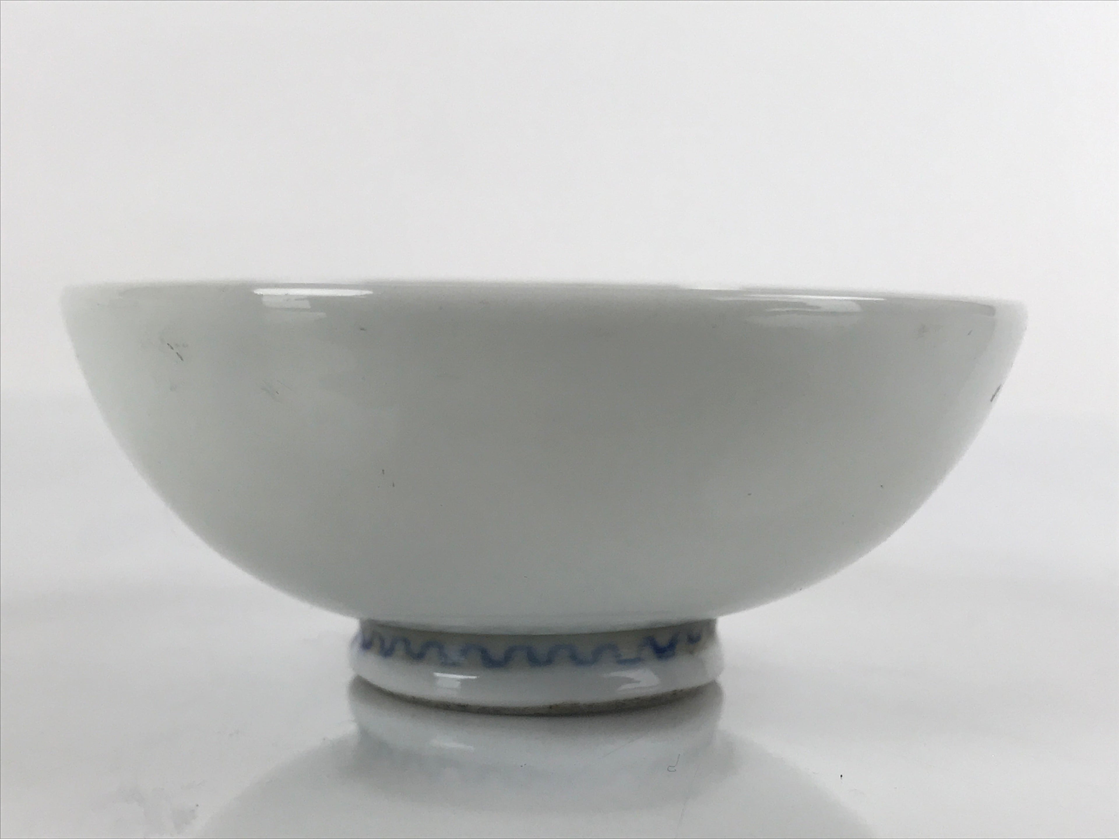 Japanese Porcelain Sake Cup Vtg Sakazuki Guinomi Minogame Turtle White Gold G218