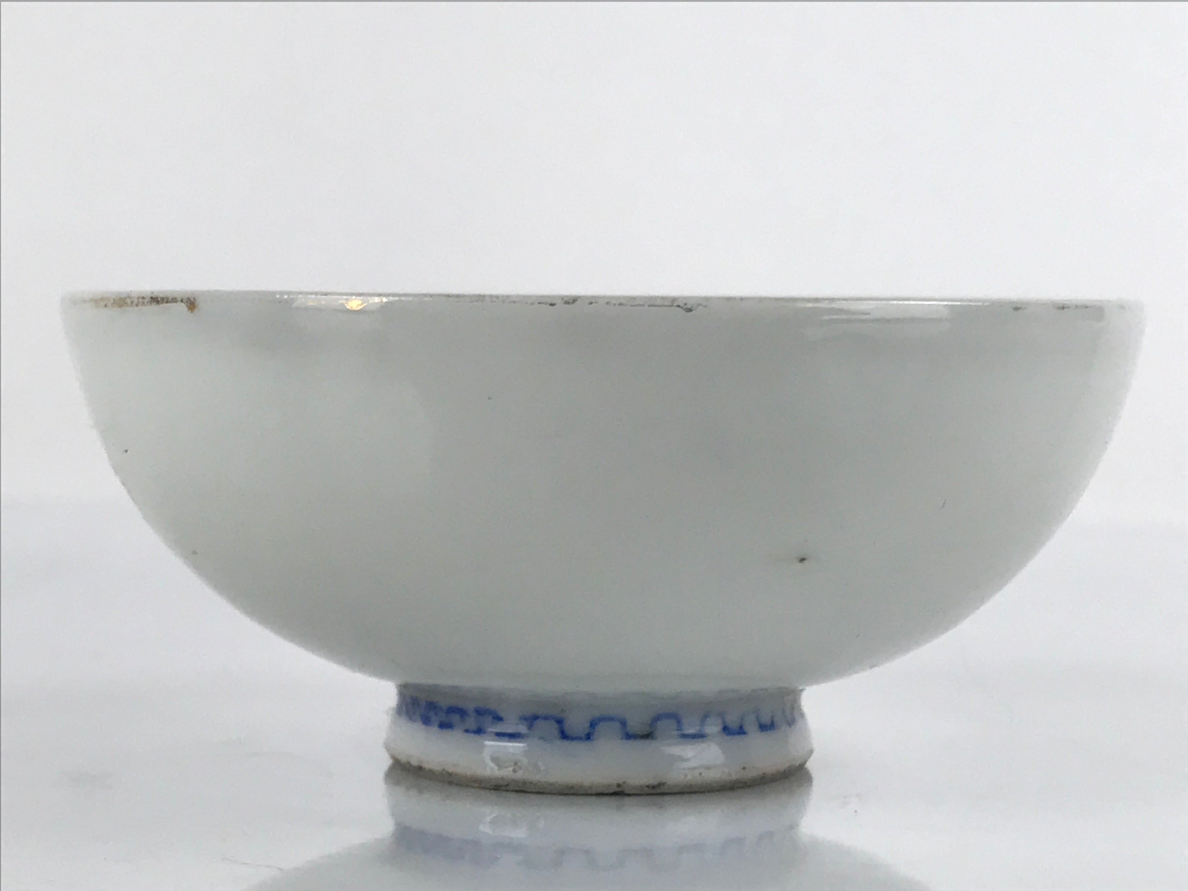 Japanese Porcelain Sake Cup Vtg Sakazuki Guinomi Minogame Turtle White Gold G253