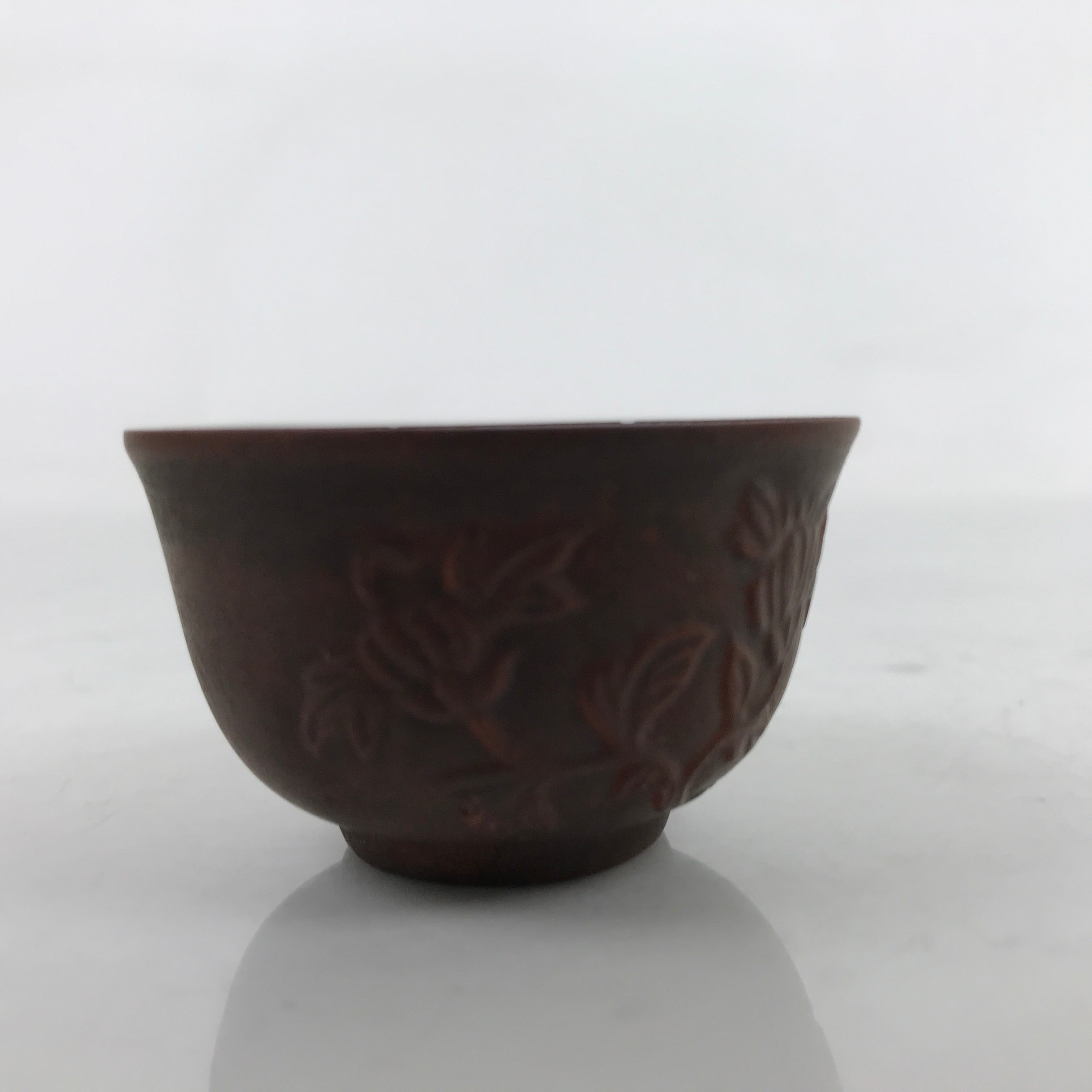 Japanese Porcelain Sake Cup Vtg Tsubomi Ochoko Chrysanthemum Kiku Brown G273