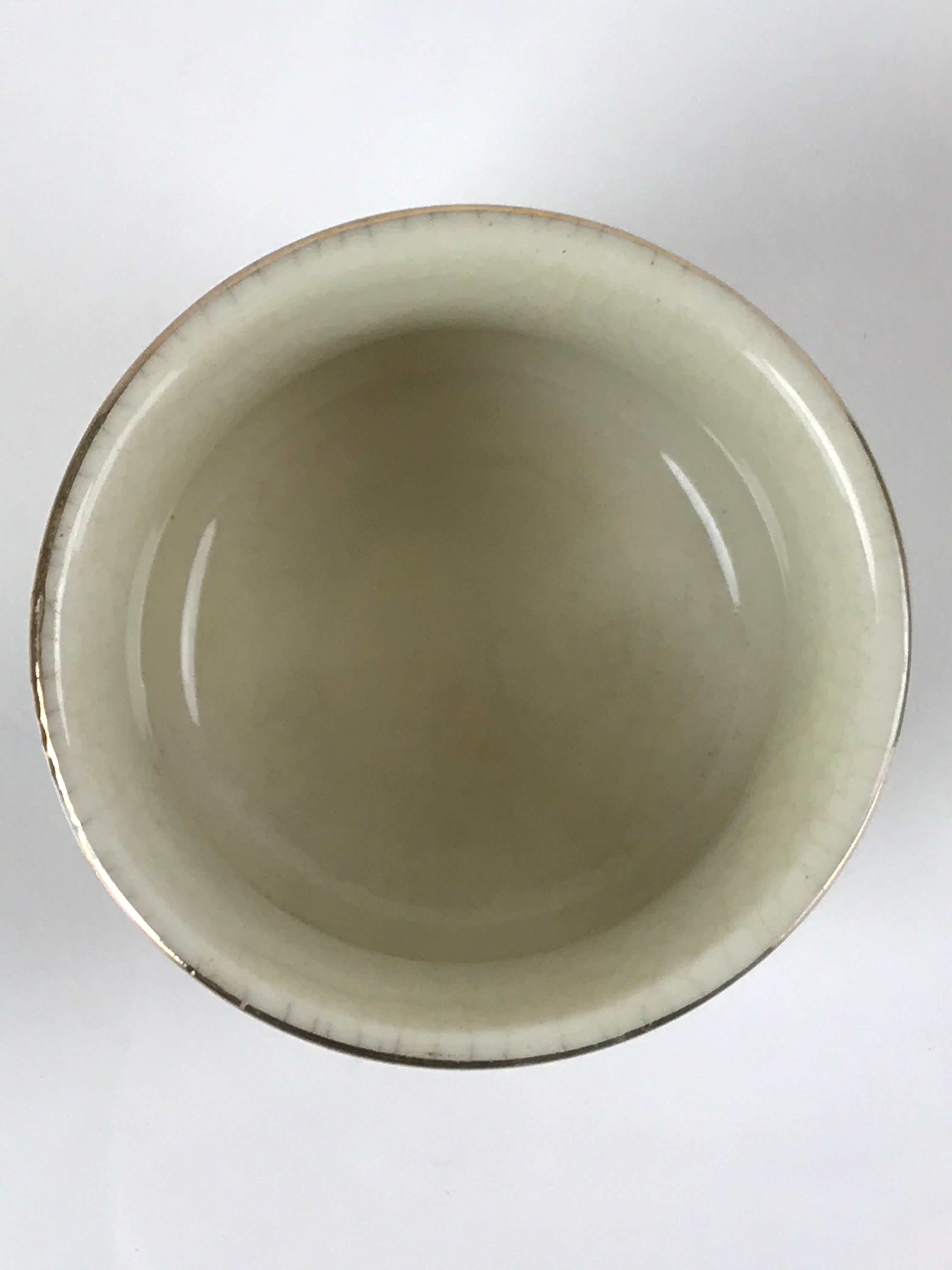 Japanese Porcelain Sake Cup Vtg Tsubomi Ochoko Guinomi Cherry Blossom Red G184