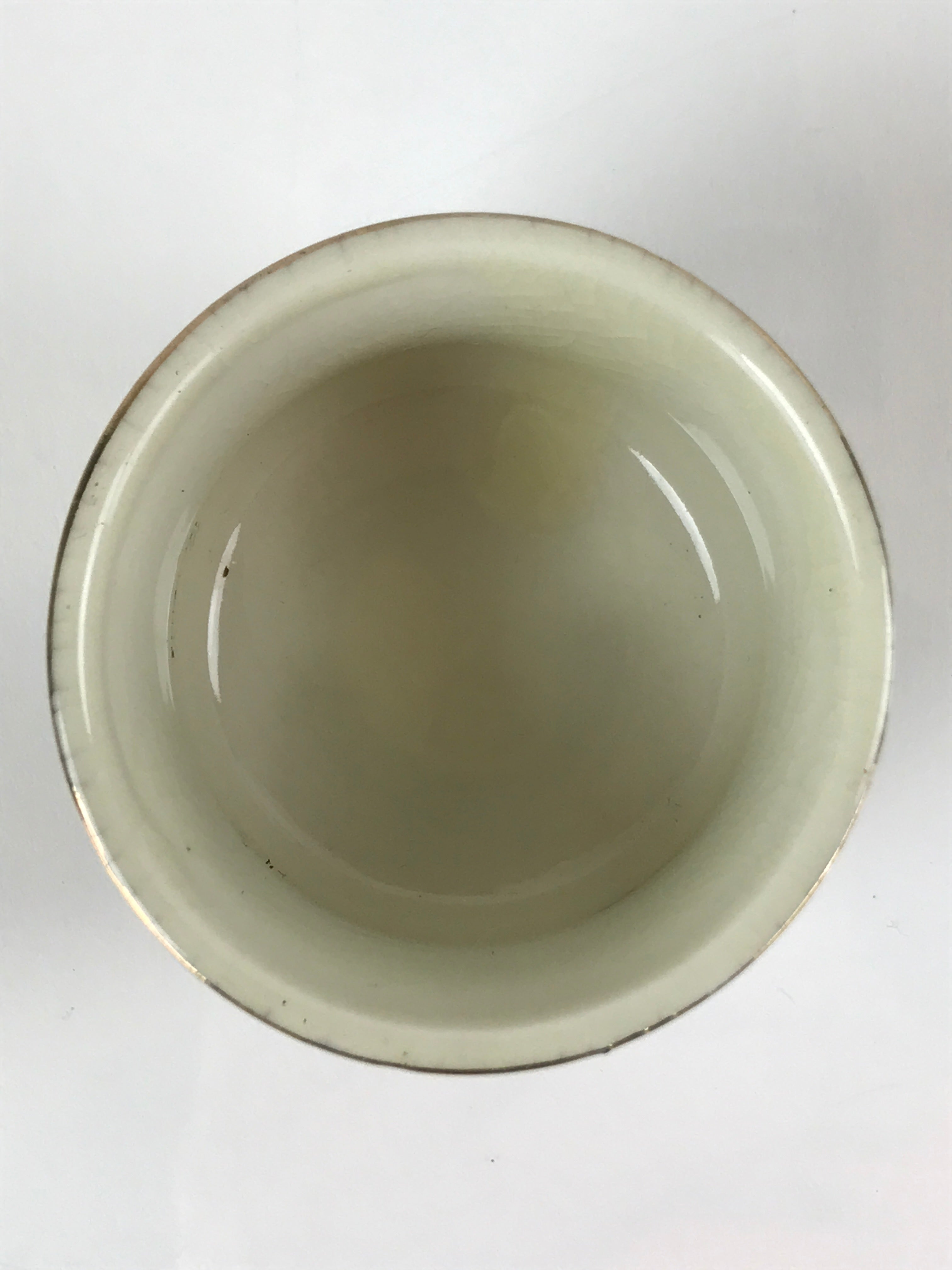 Japanese Porcelain Sake Cup Vtg Tsubomi Ochoko Guinomi Cherry Blossom Red G187