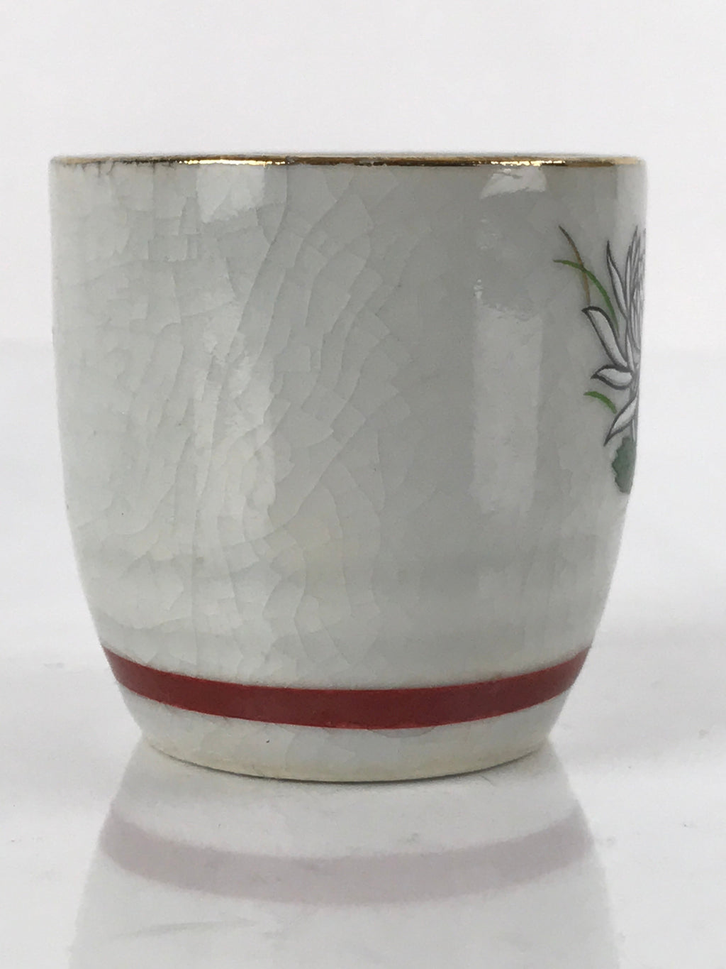 Japanese Porcelain Sake Cup Vtg Tsubomi Ochoko Guinomi Chrysanthemum Kiku G205