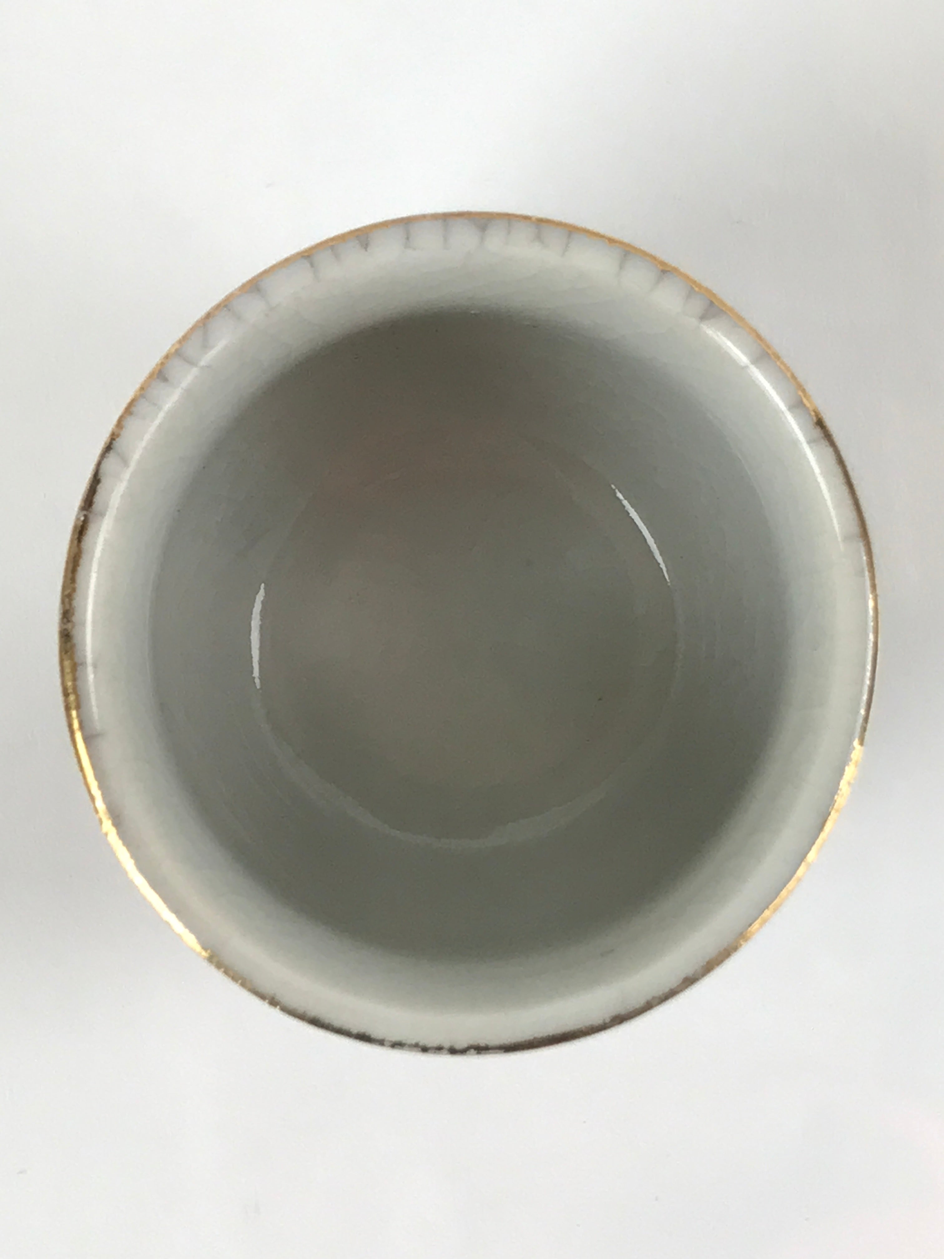 Japanese Porcelain Sake Cup Vtg Tsubomi Ochoko Guinomi Chrysanthemum Kiku G205