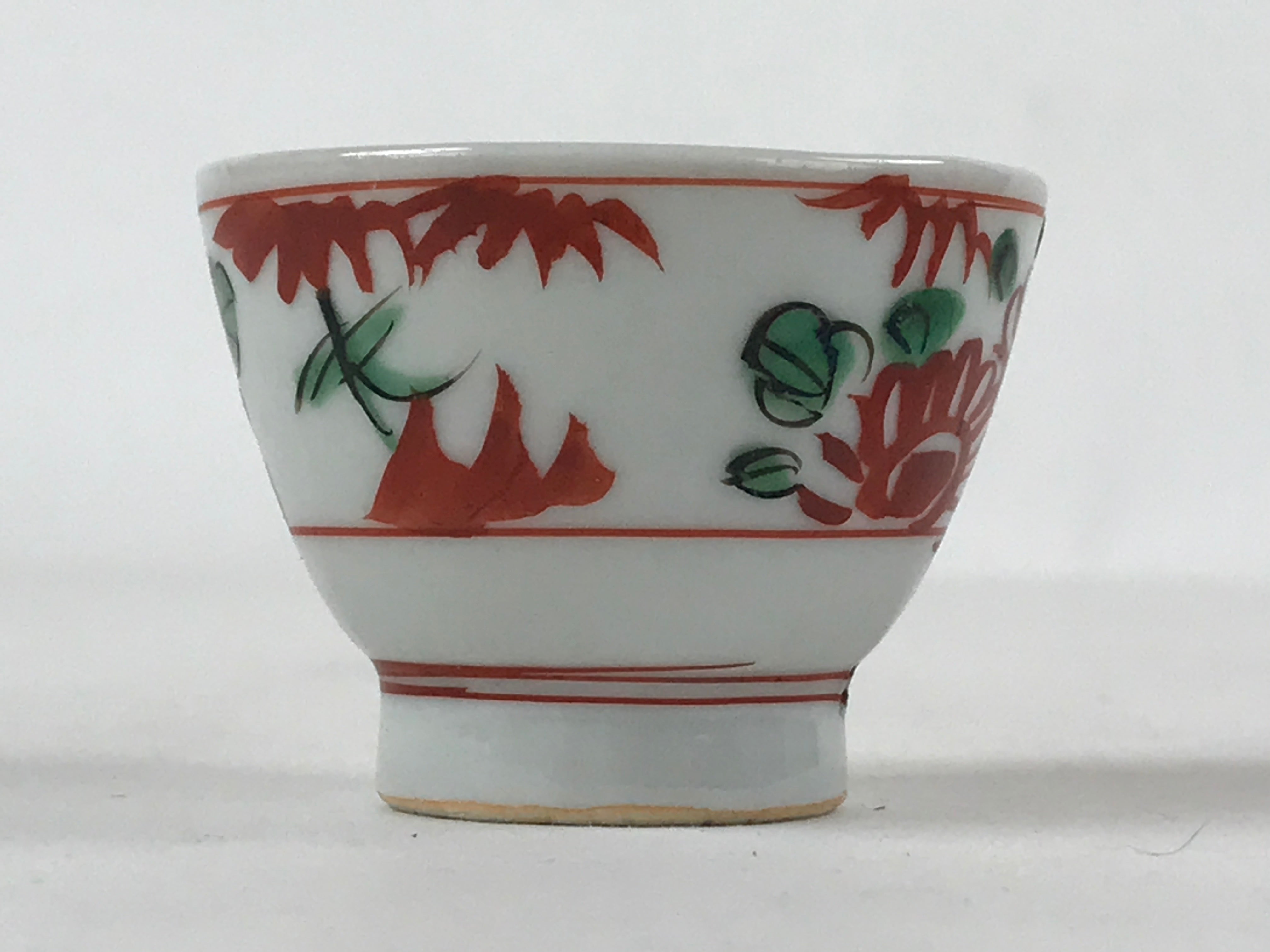 Japanese Porcelain Sake Cup Vtg Tsubomi Ochoko Temple Scene Red Flower G108