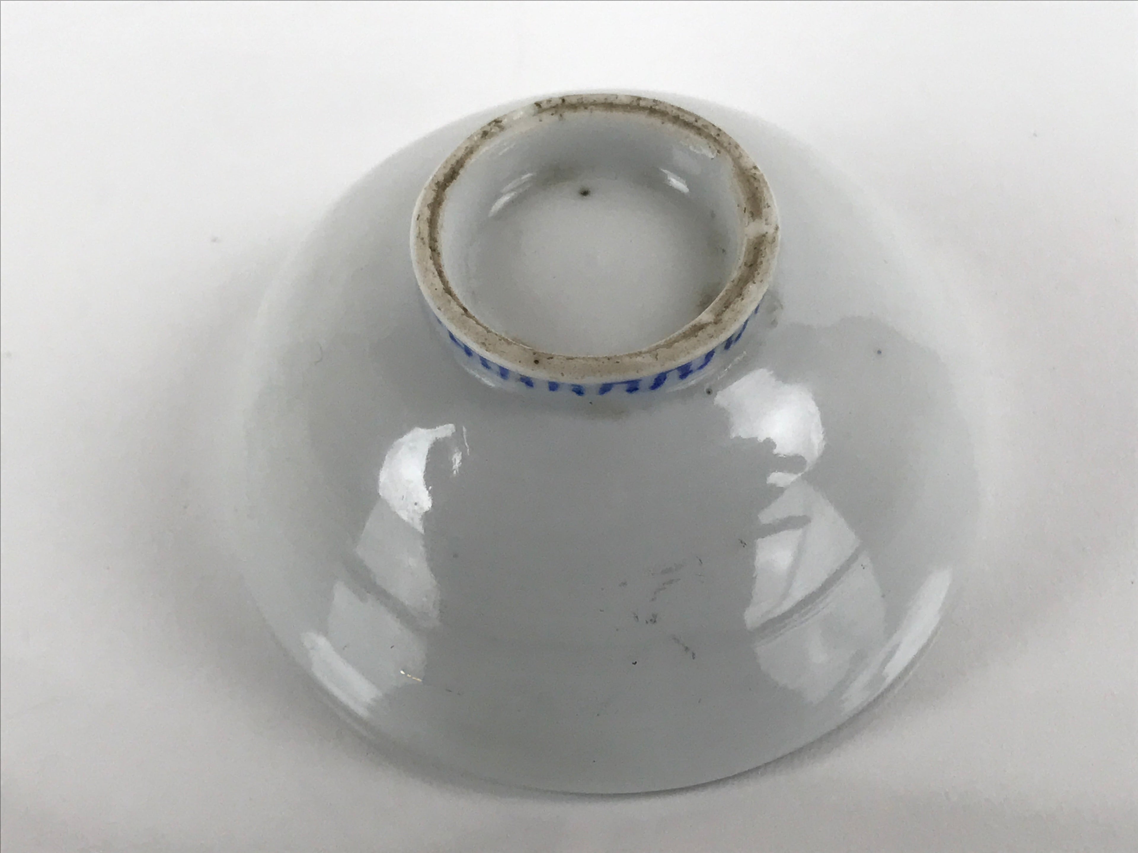 Japanese Porcelain Sake Cup Vtg Wan Ochoko Guinomi Daruma Daishi Purple G200