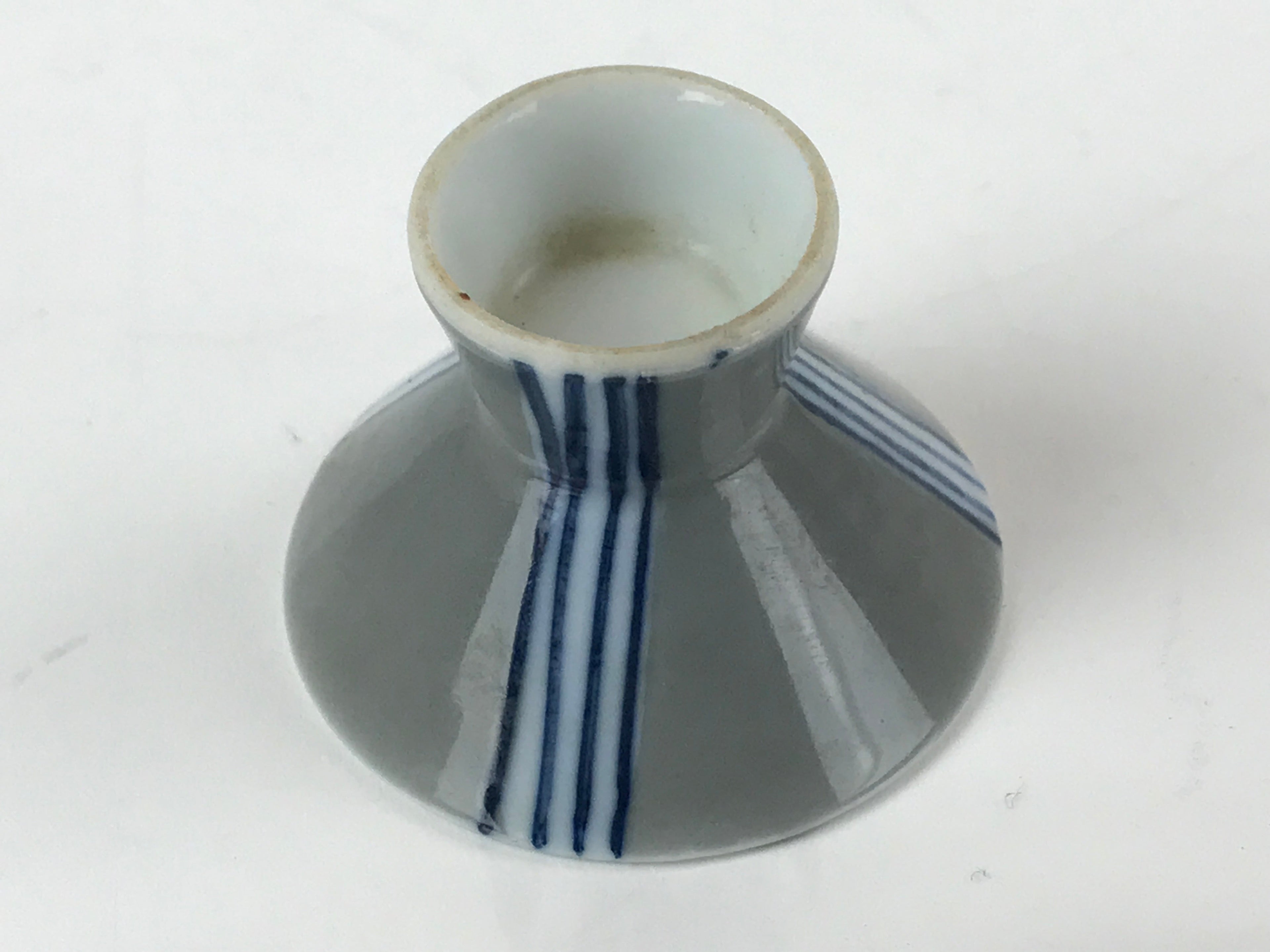 Japanese Porcelain Sake Cup Vtg Wan Ochoko Guinomi Gray Blue Stripes G157