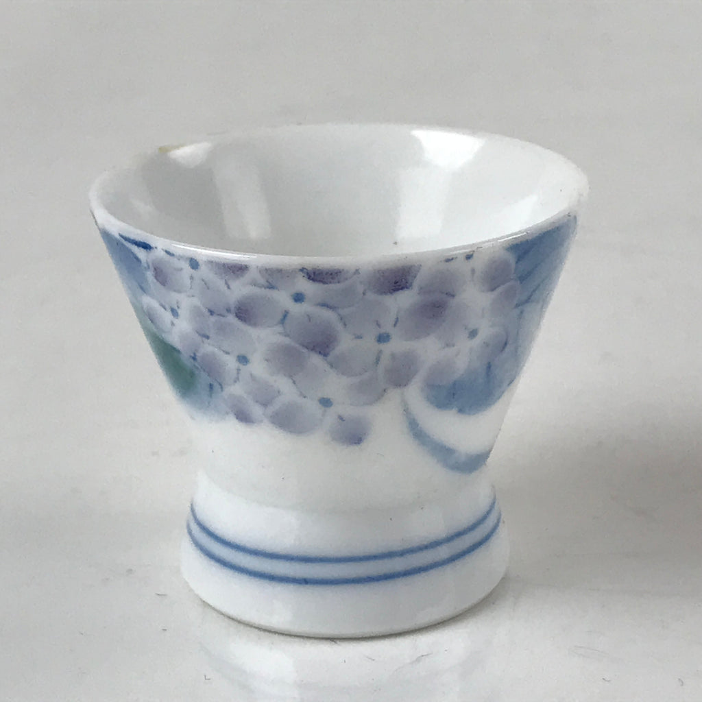 Japanese Porcelain Sake Cup Vtg Wan Ochoko Guinomi Purple Hydrangea Flower G155