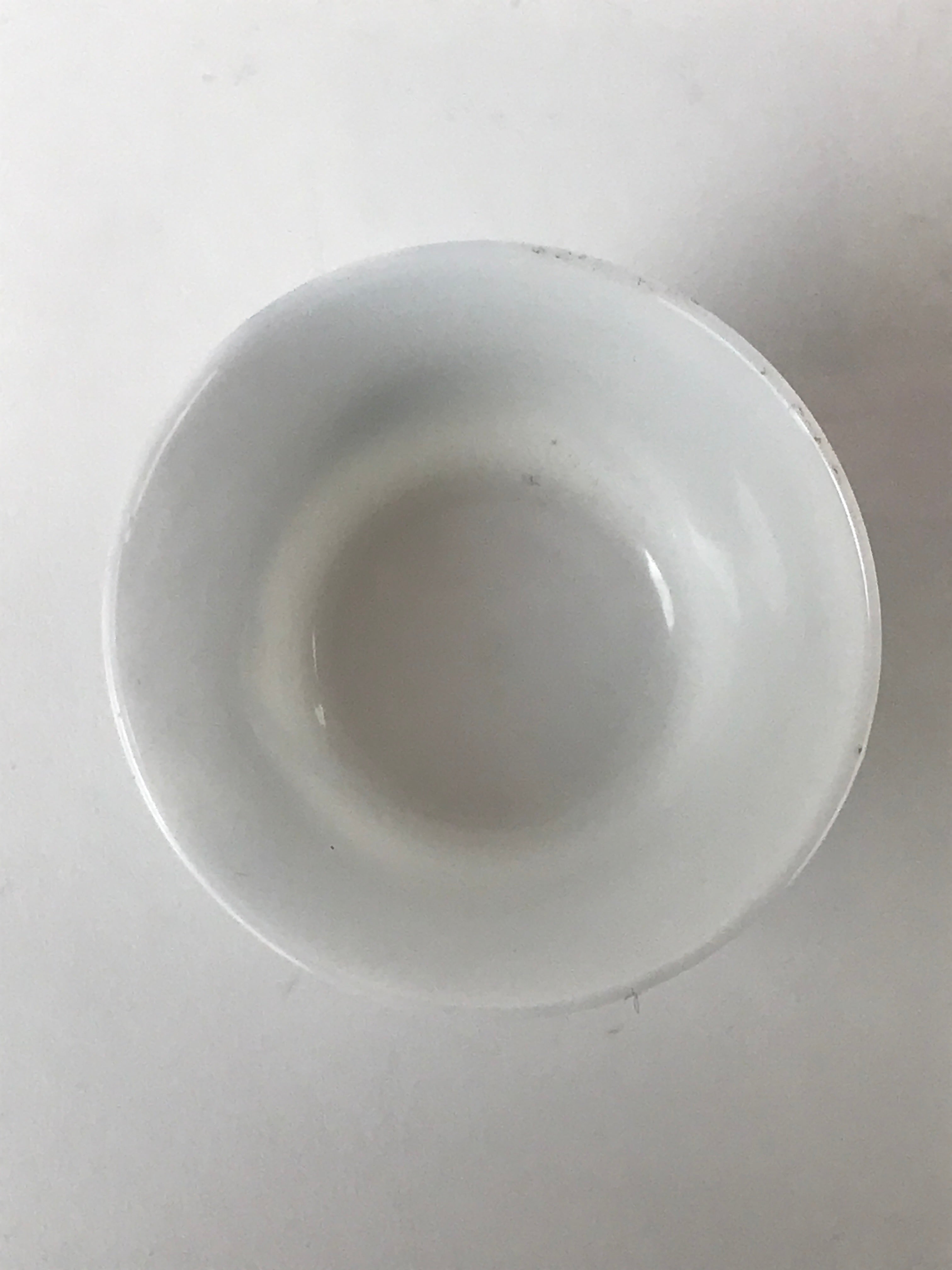 Japanese Porcelain Sake Cup Vtg Wan Ochoko Guinomi Purple Hydrangea Flower G156