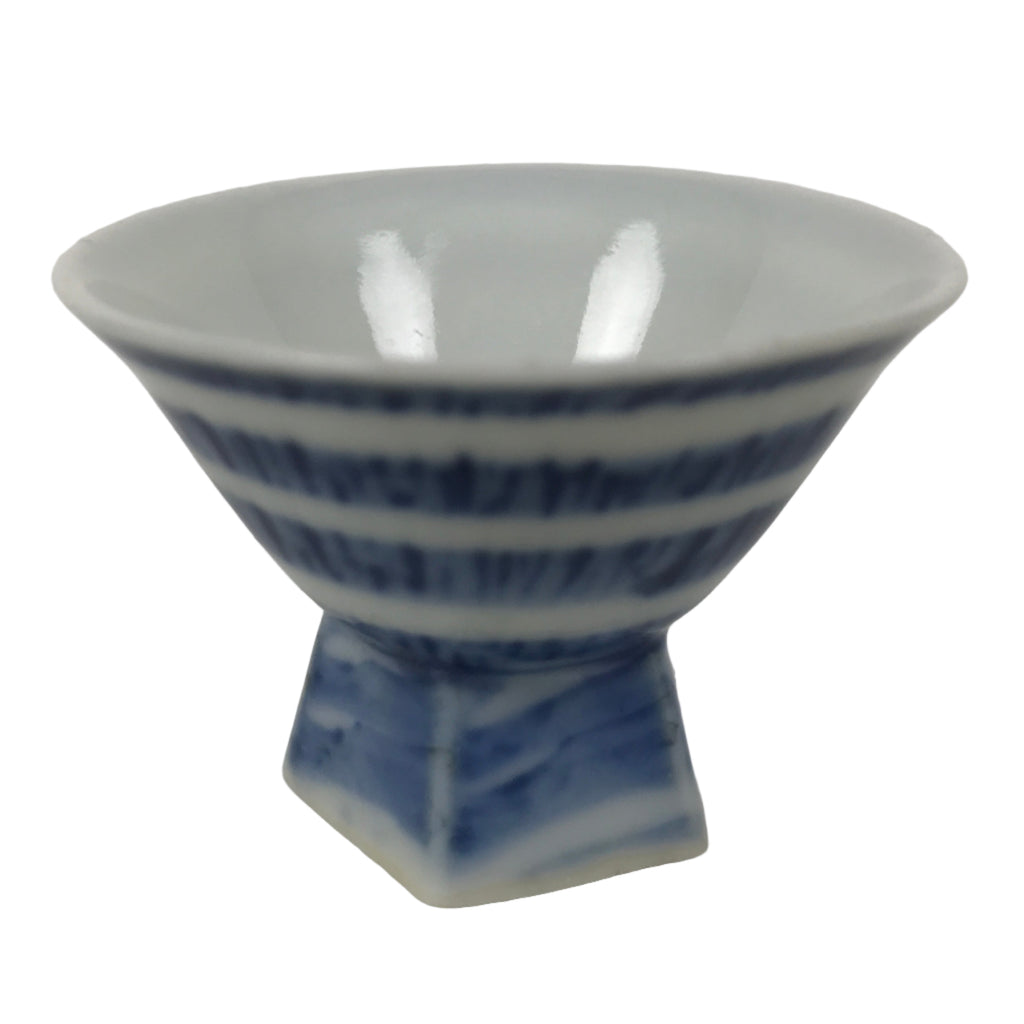 Japanese Porcelain Sake Cup Vtg Wan Ochoko Guinomi Sometsuke Blue Stripe G309