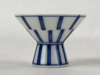 Japanese Porcelain Sake Cup Vtg Wan Ochoko Guinomi Sometsuke Blue White G122