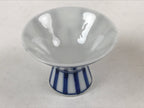 Japanese Porcelain Sake Cup Vtg Wan Ochoko Guinomi Sometsuke Blue White G122