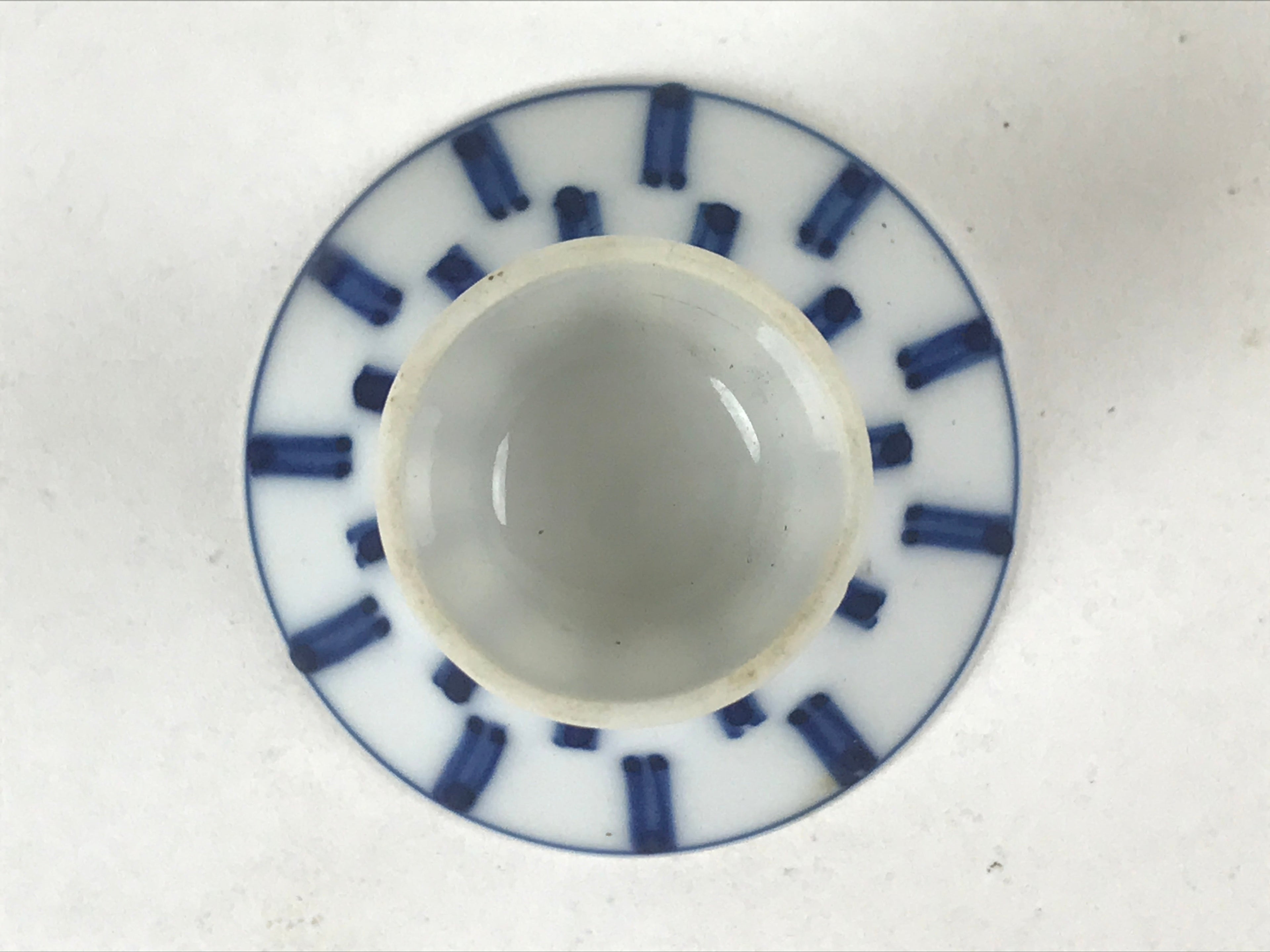 Japanese Porcelain Sake Cup Vtg Wan Ochoko Guinomi Sometsuke Blue White G122