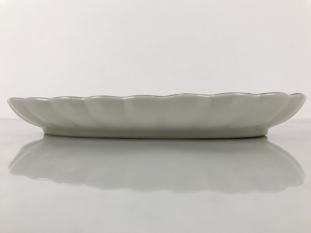 Japanese Porcelain Serving Plate Vtg Oval White Floral Lily Gold Kikuzara Y448