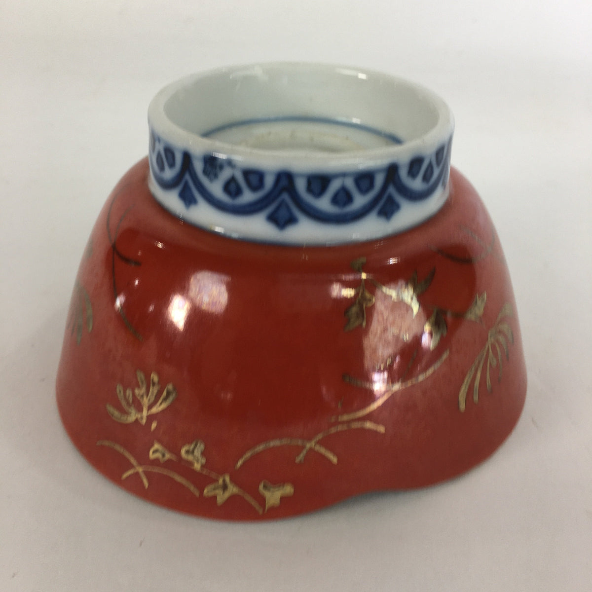 Japanese Porcelain Small Bowl Kobachi Red White Sometsuke Flower Pattern PP561