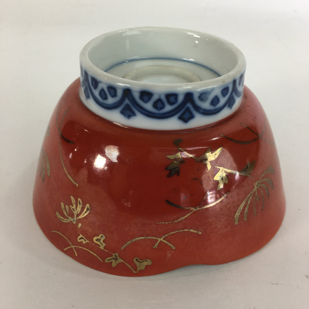 Japanese Porcelain Small Bowl Kobachi Red White Sometsuke Flower Pattern PP561