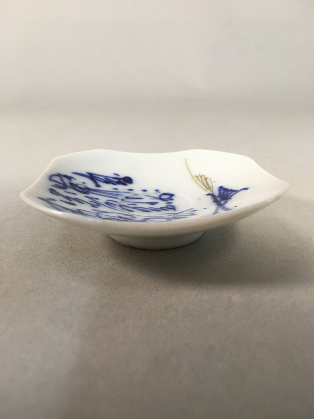 Japanese Porcelain Small Plate Kozara Blue White Soy Sauce Dipping Dish PP444