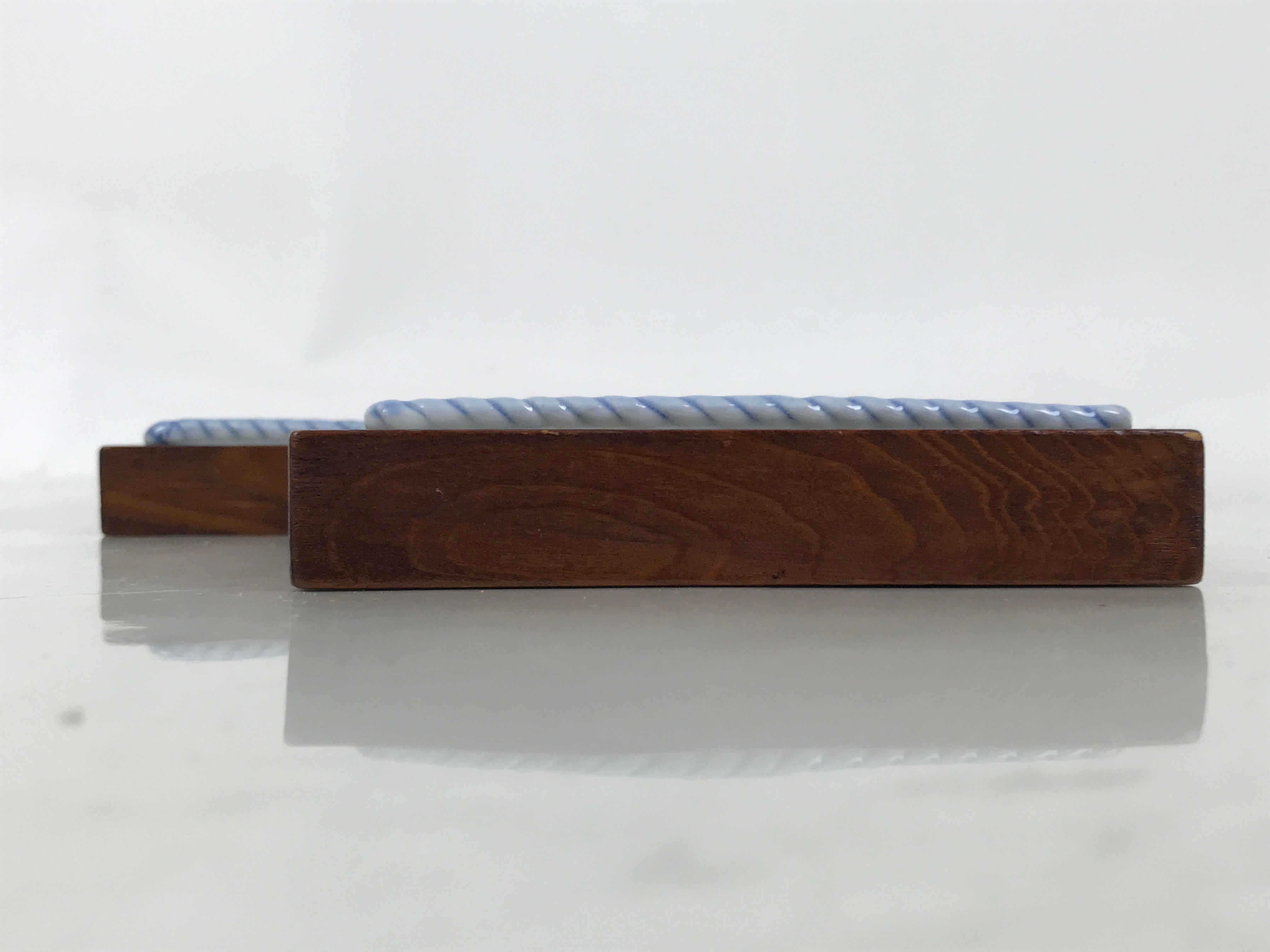 Japanese Porcelain Small Plate Kozara Vtg Lacquer Tray Dish 3pc White Blue Y424