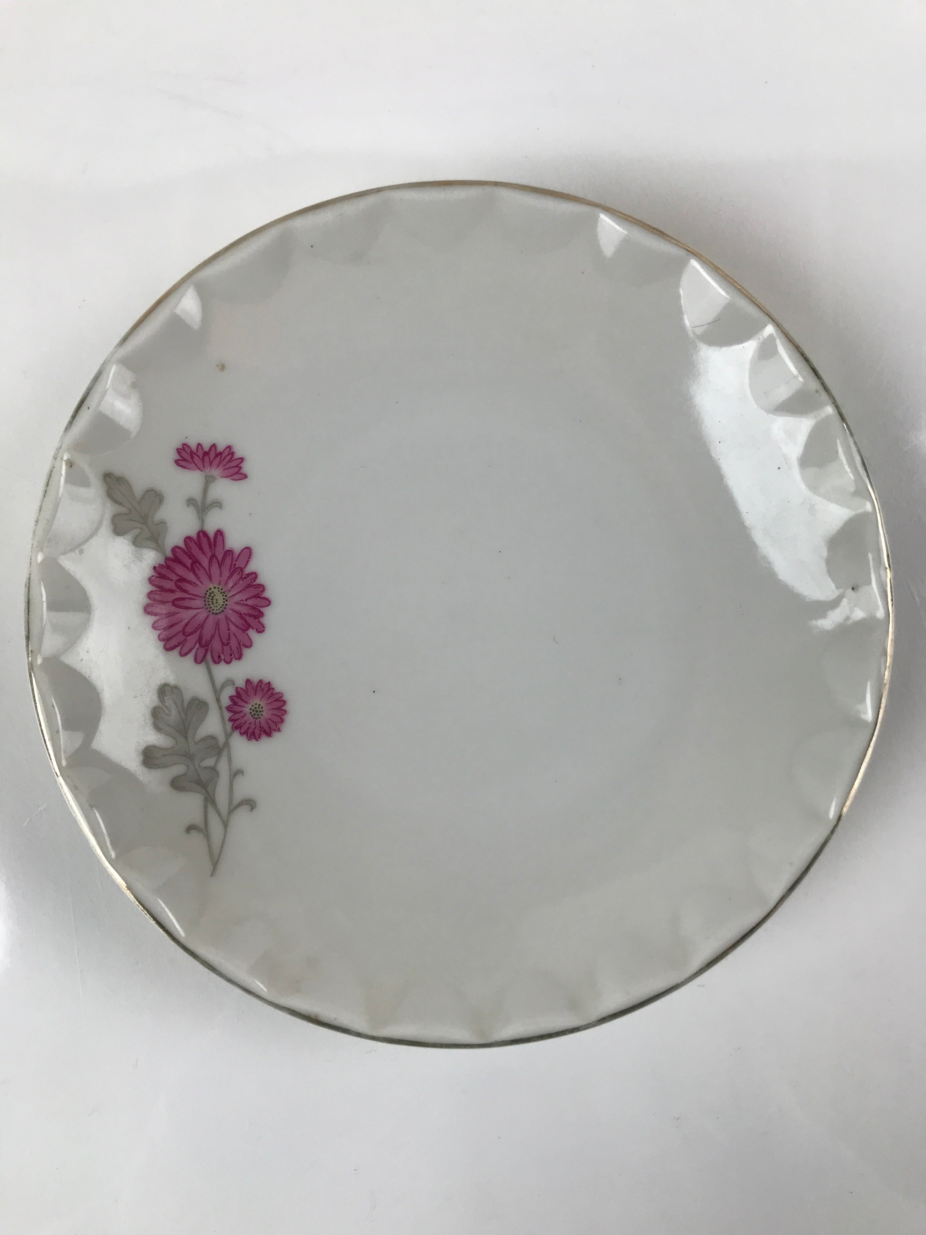 Japanese Porcelain Small Plate Kozara Vtg Pink Chrysanthemum Flower White PY659