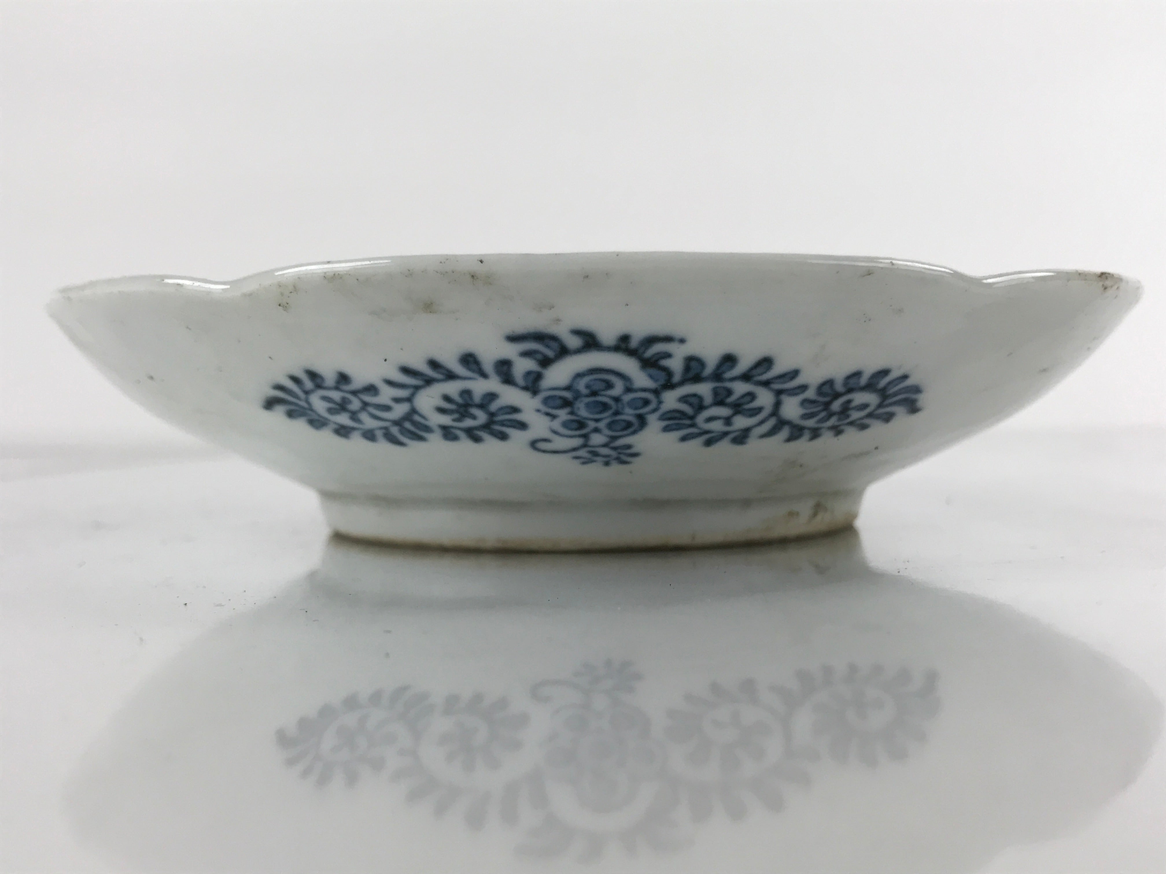 Japanese Porcelain Small Plate Kozara Vtg Sometsuke Peony Botan Blue White PY649