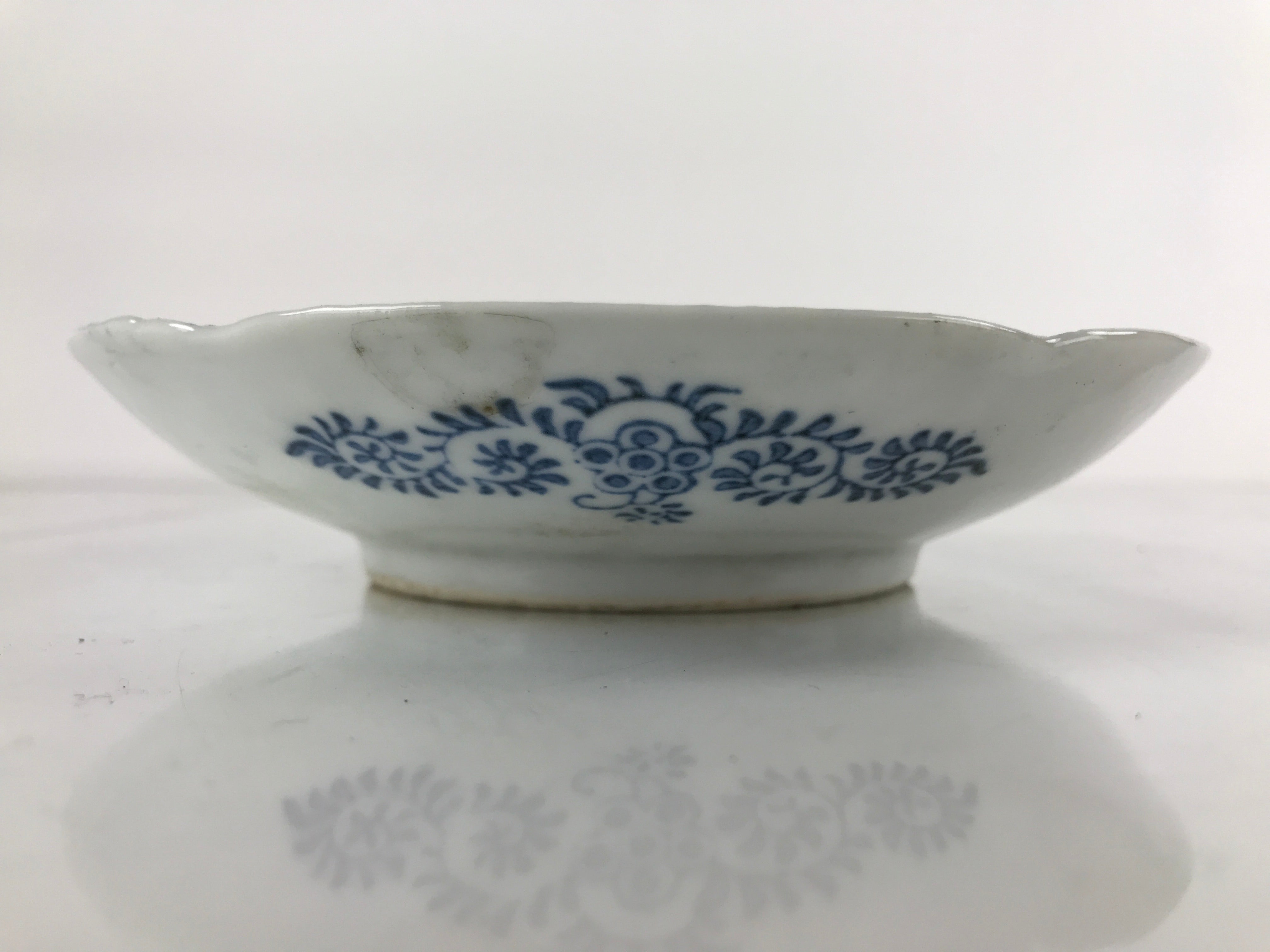 Japanese Porcelain Small Plate Kozara Vtg Sometsuke Peony Botan Blue White PY650