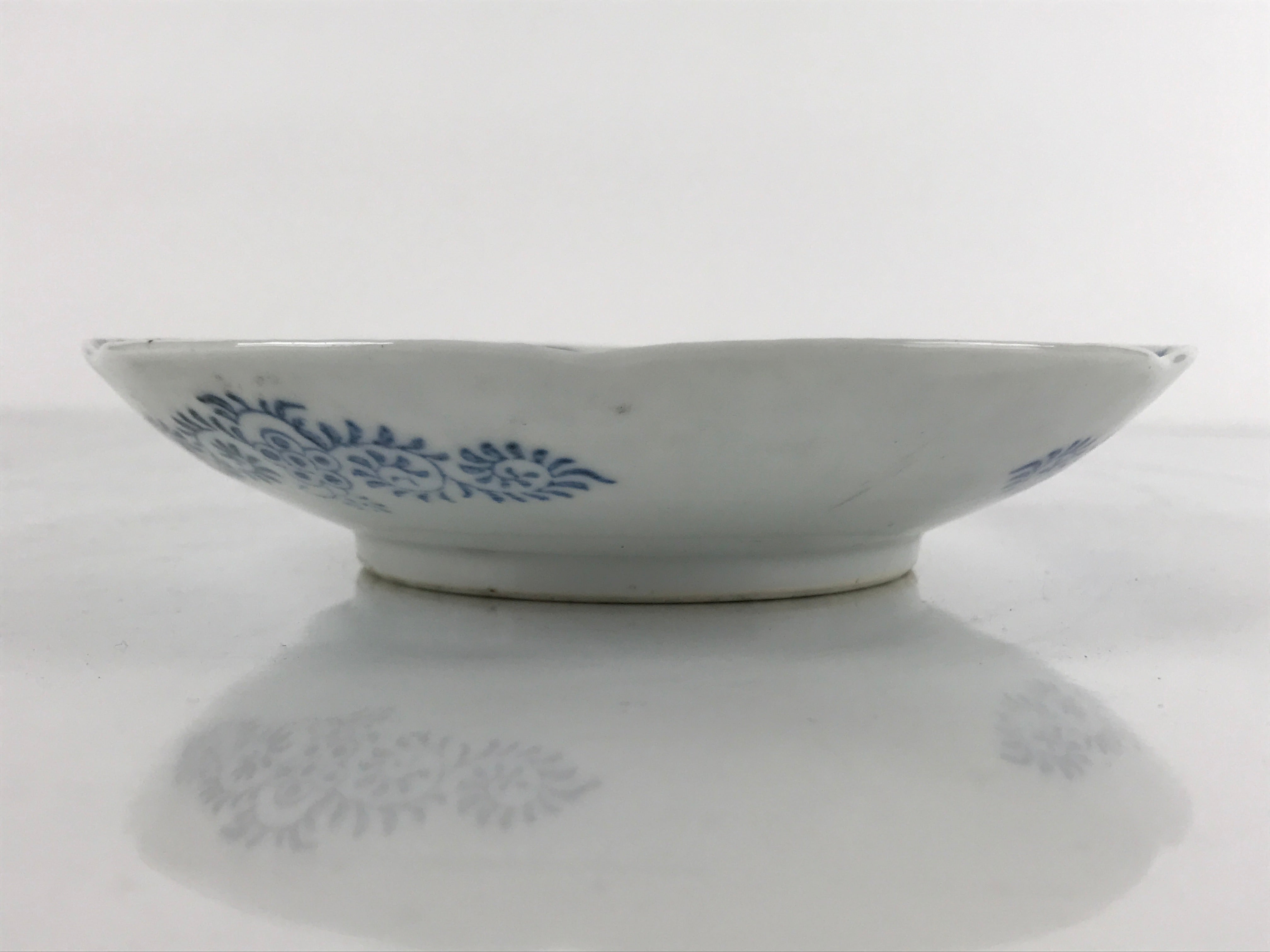 Japanese Porcelain Small Plate Kozara Vtg Sometsuke Peony Botan Blue White PY653