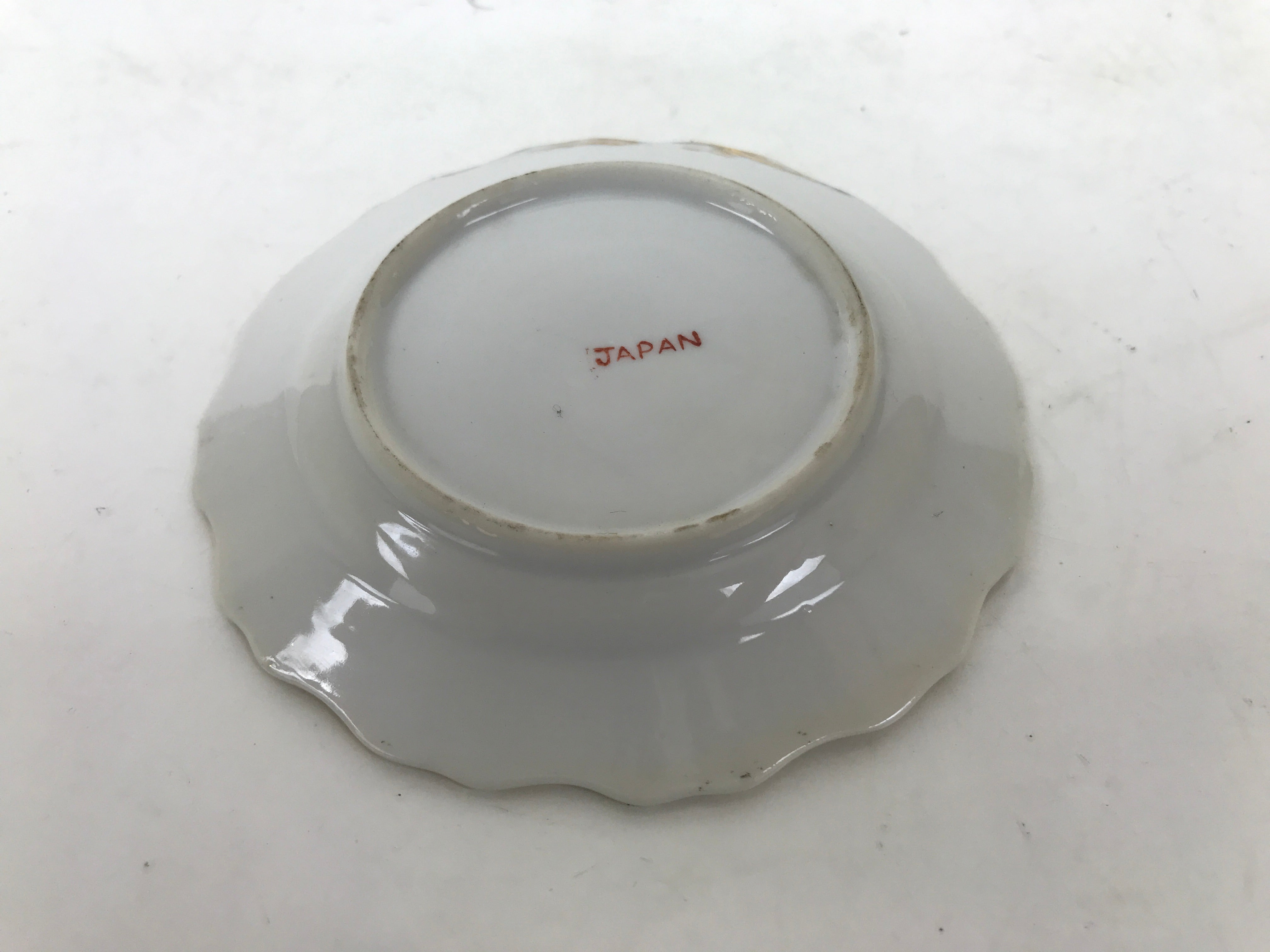 Japanese Porcelain Small Plate Mamezara Vtg Side Dish Pink Peony White Gold Y430