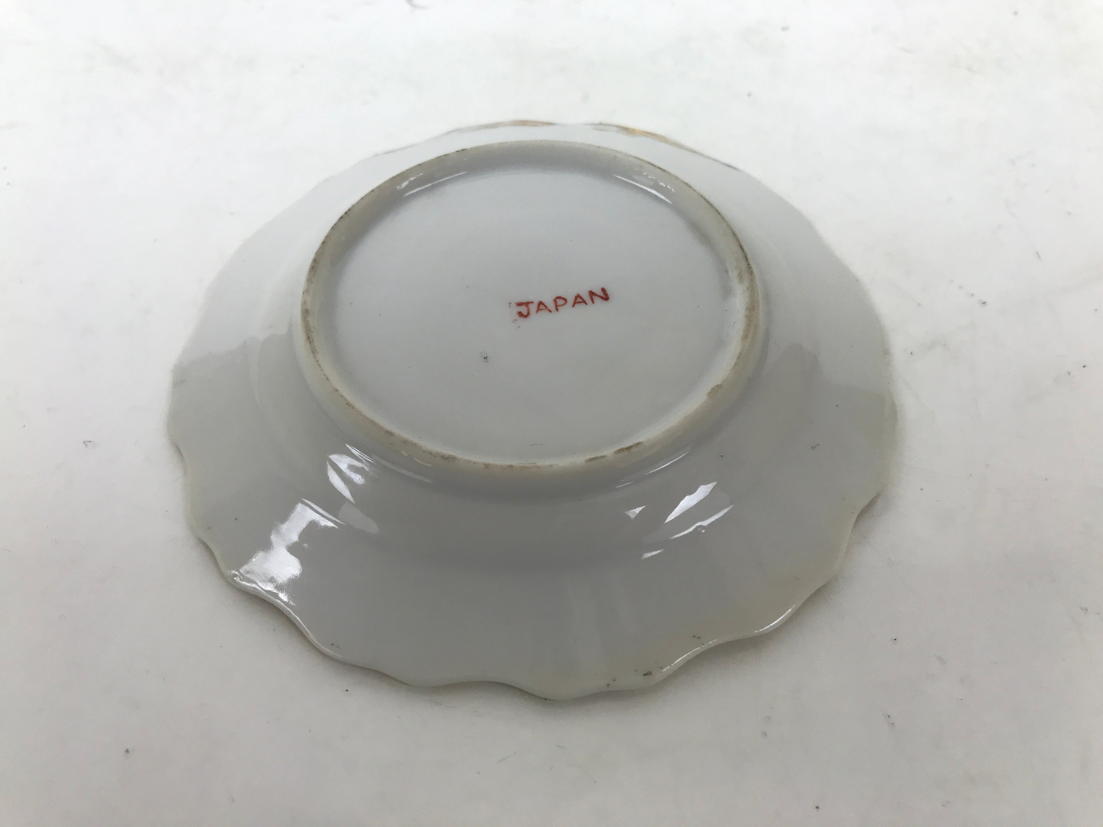 Japanese Porcelain Small Plate Mamezara Vtg Side Dish Pink Peony White Gold Y430