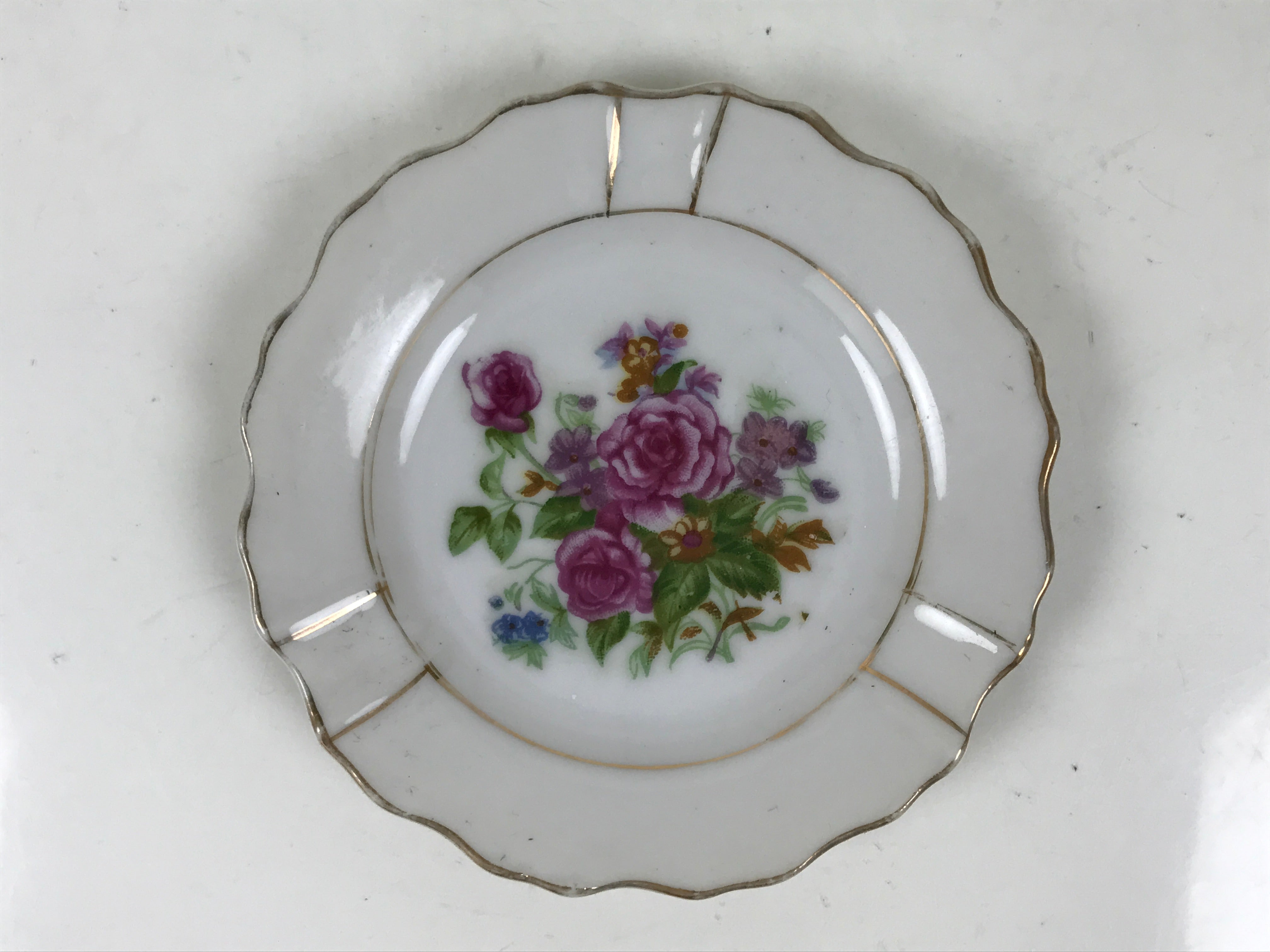 Japanese Porcelain Small Plate Mamezara Vtg Side Dish Pink Peony White Gold Y431