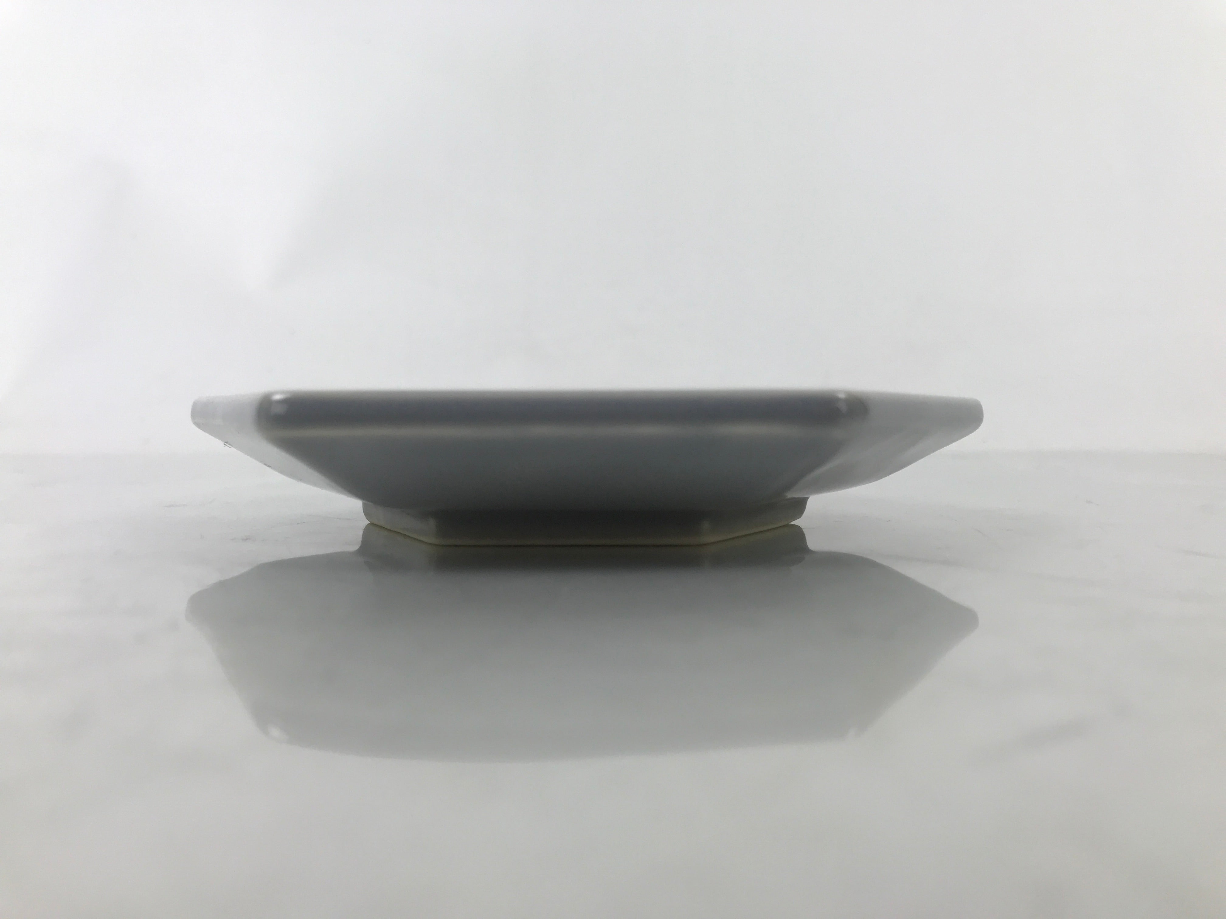 Japanese Porcelain Small Serving Plate Meimeizara Hexagon Pine Tree Gray Y216