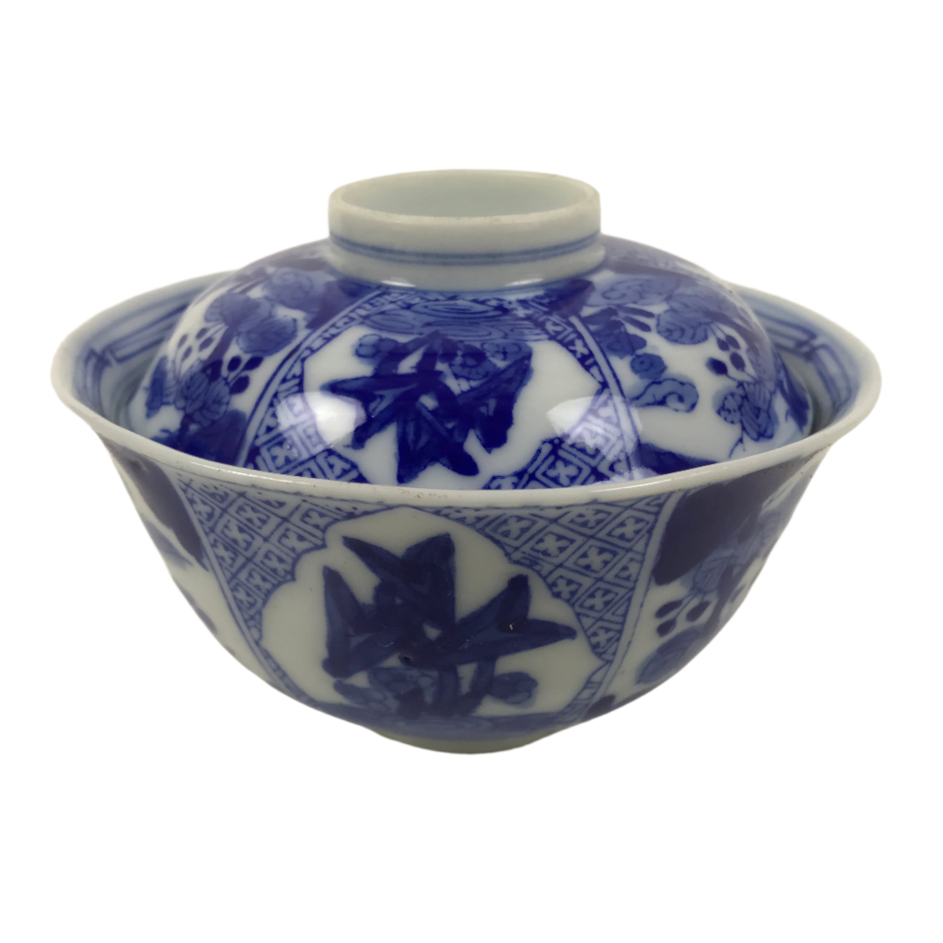 Japanese Porcelain Sometsuke Lidded Bowl Owan Vtg Pottery White Blue Floral Y300