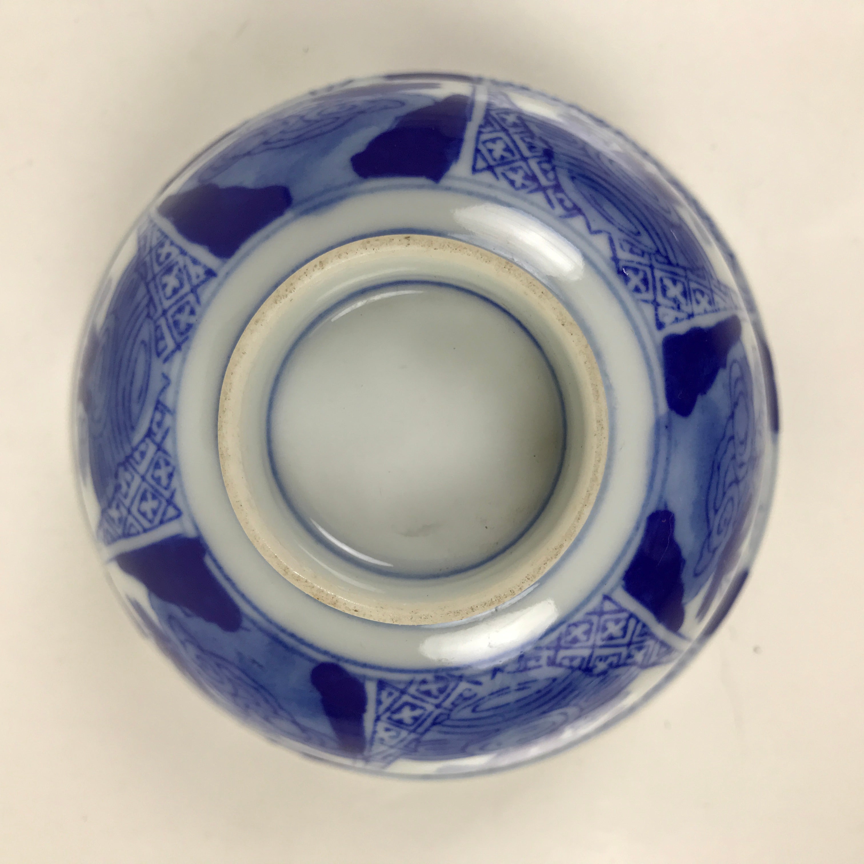 Japanese Porcelain Sometsuke Lidded Bowl Owan Vtg Pottery White Blue Floral Y302