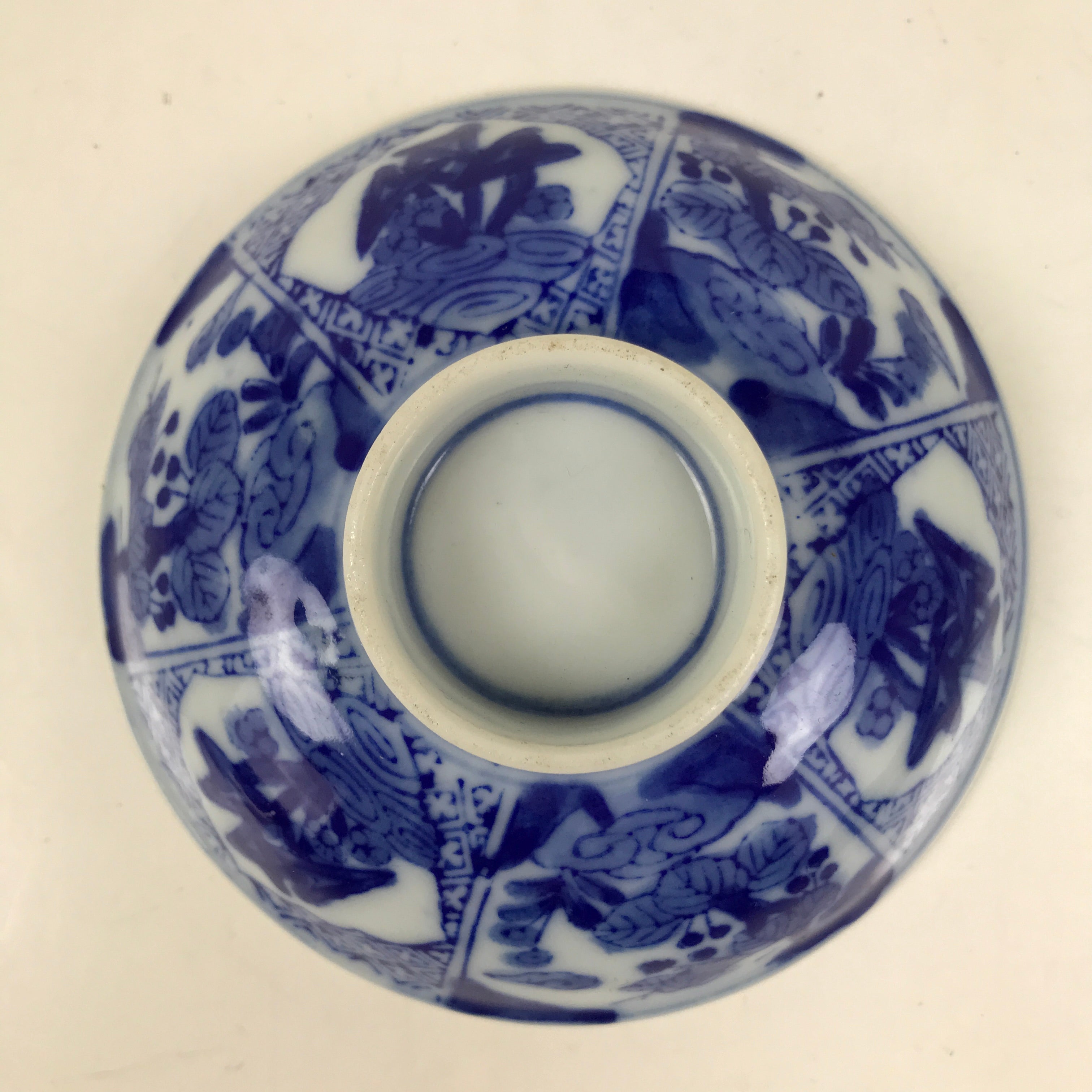 Japanese Porcelain Sometsuke Lidded Bowl Owan Vtg Pottery White Blue Floral Y308