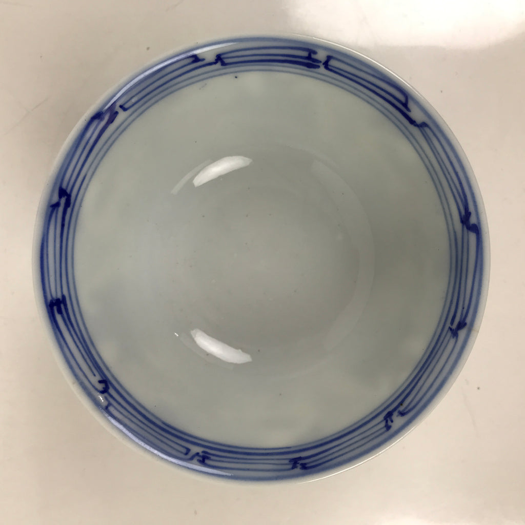 Japanese Porcelain Sometsuke Lidded Bowl Owan Vtg Pottery White Blue Floral Y310