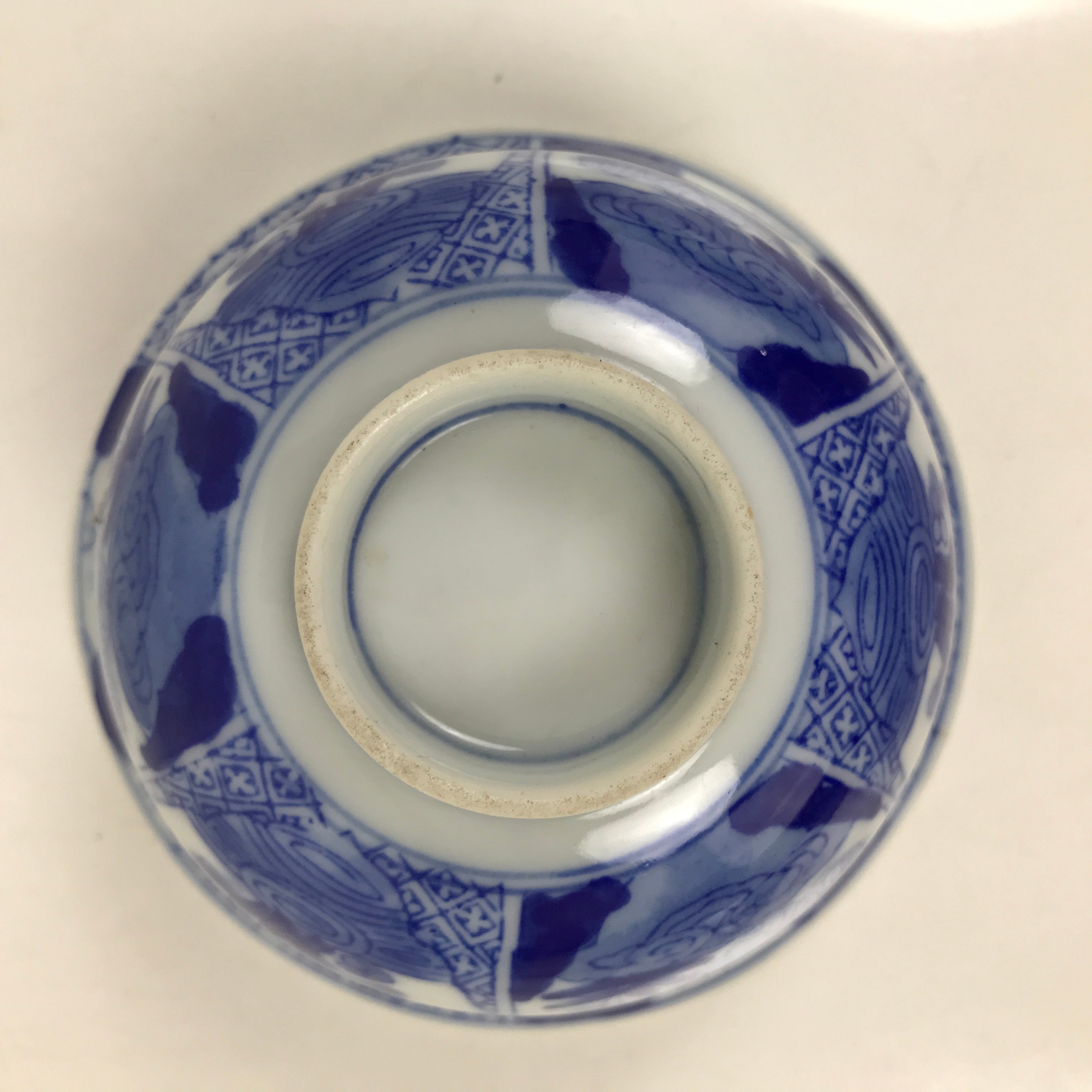 Japanese Porcelain Sometsuke Lidded Bowl Owan Vtg Pottery White Blue Floral Y310