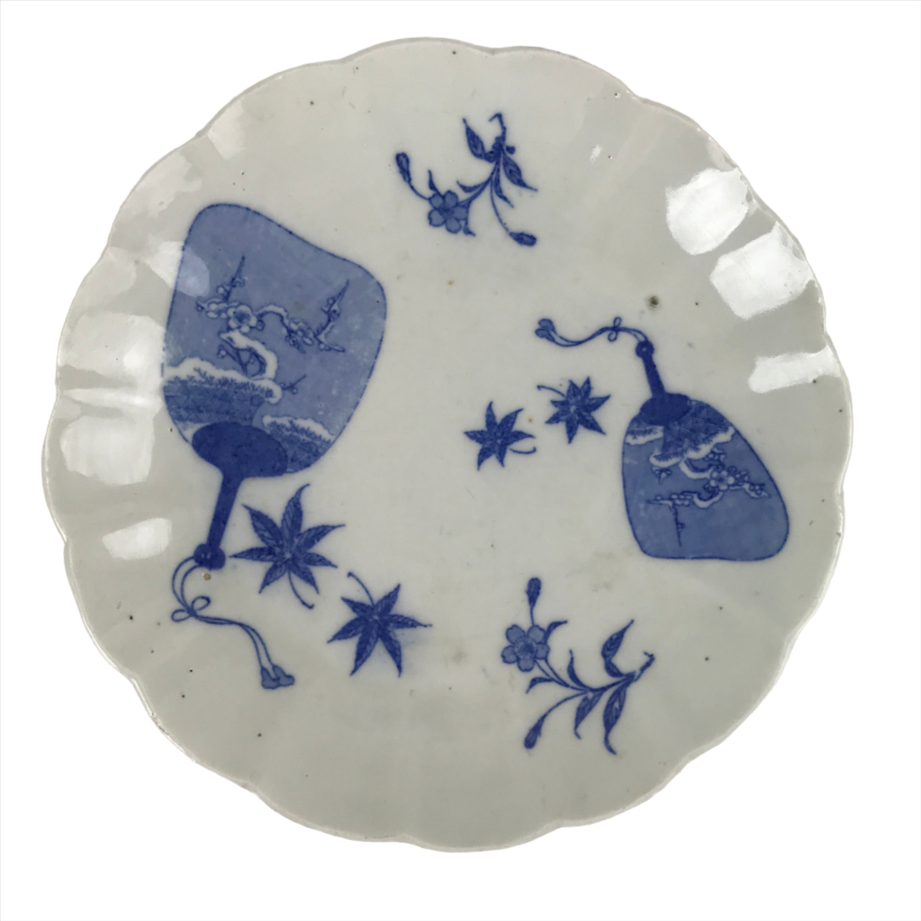 Japanese Porcelain Sometsuke Plate Vtg Blue White Uchiwa Maple Leaf Plum PY787