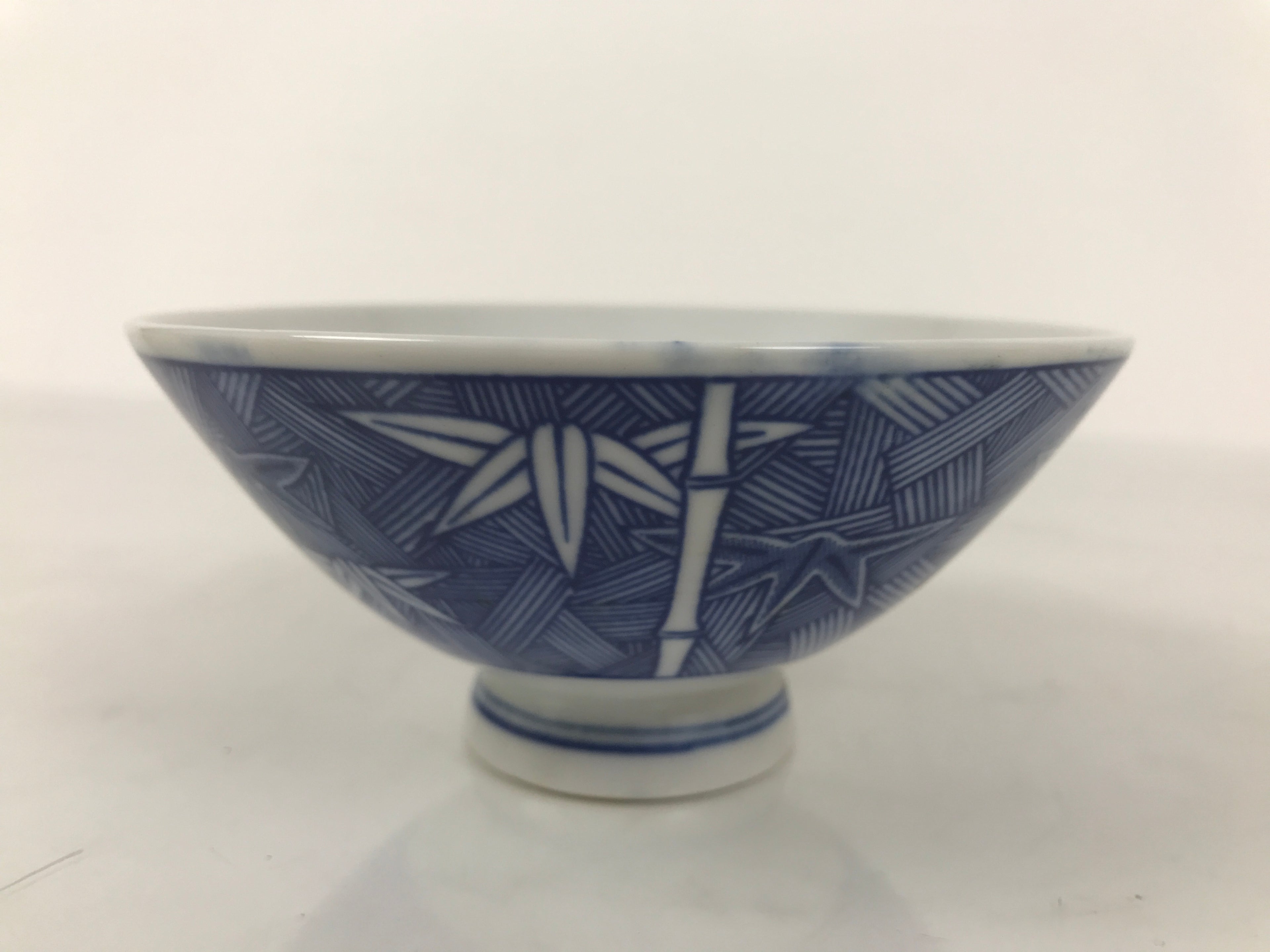 Japanese Porcelain Sometsuke Rice Bowl Owan Vtg Kobachi White Blue Bamboo Y510