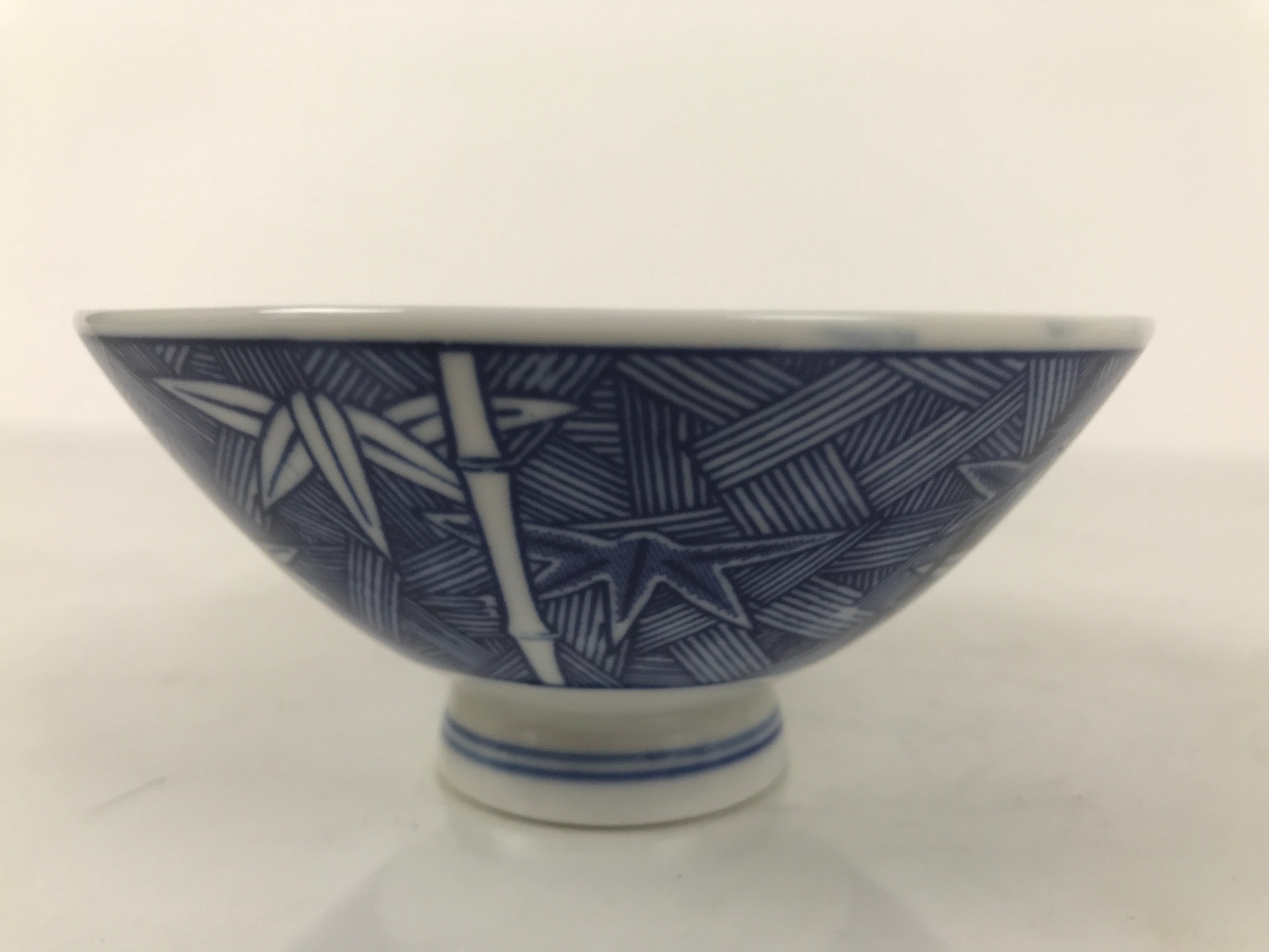 Japanese Porcelain Sometsuke Rice Bowl Owan Vtg Kobachi White Blue Bamboo Y516