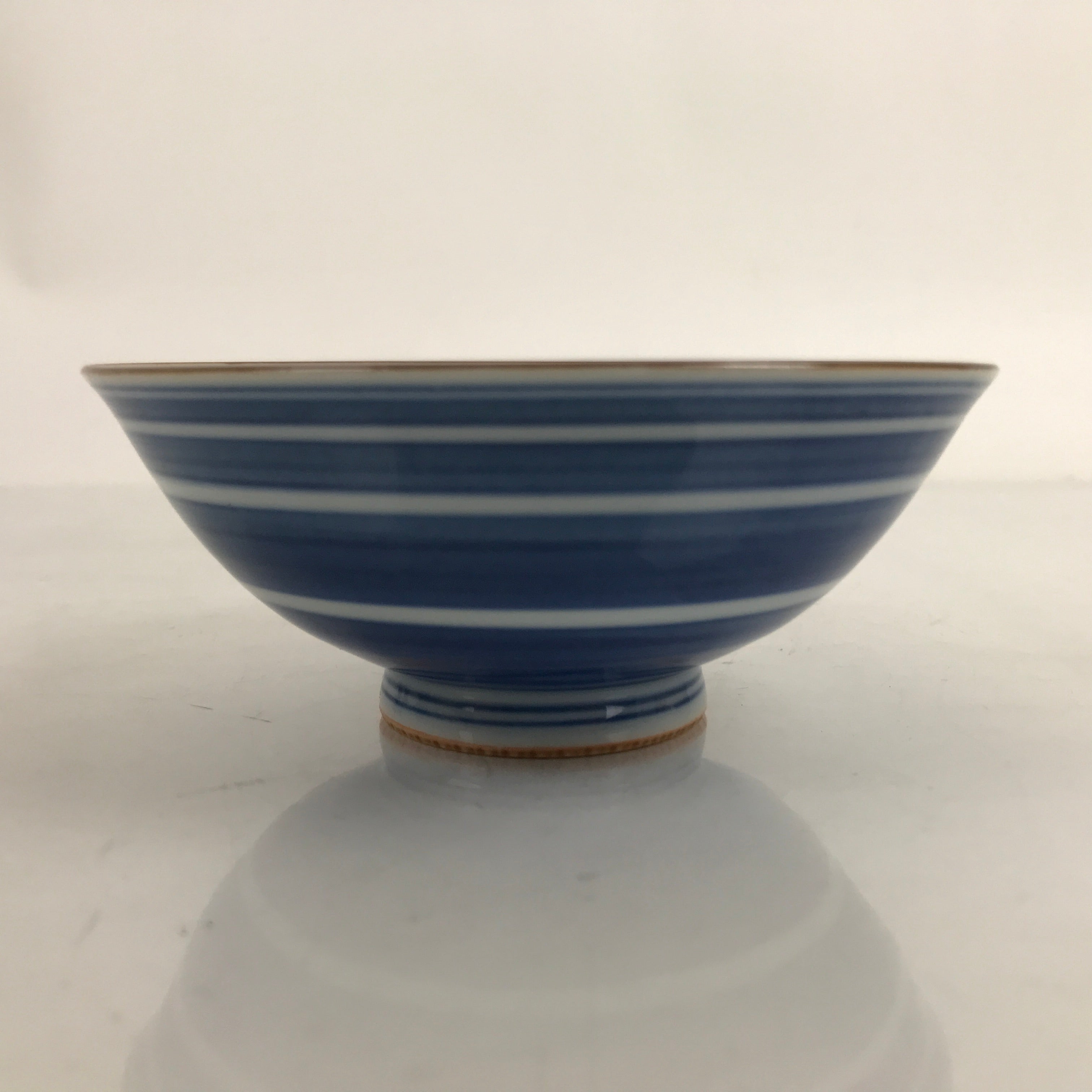 Japanese Porcelain Sometsuke Rice Bowl Owan Vtg Wide White Blue Lines Y35