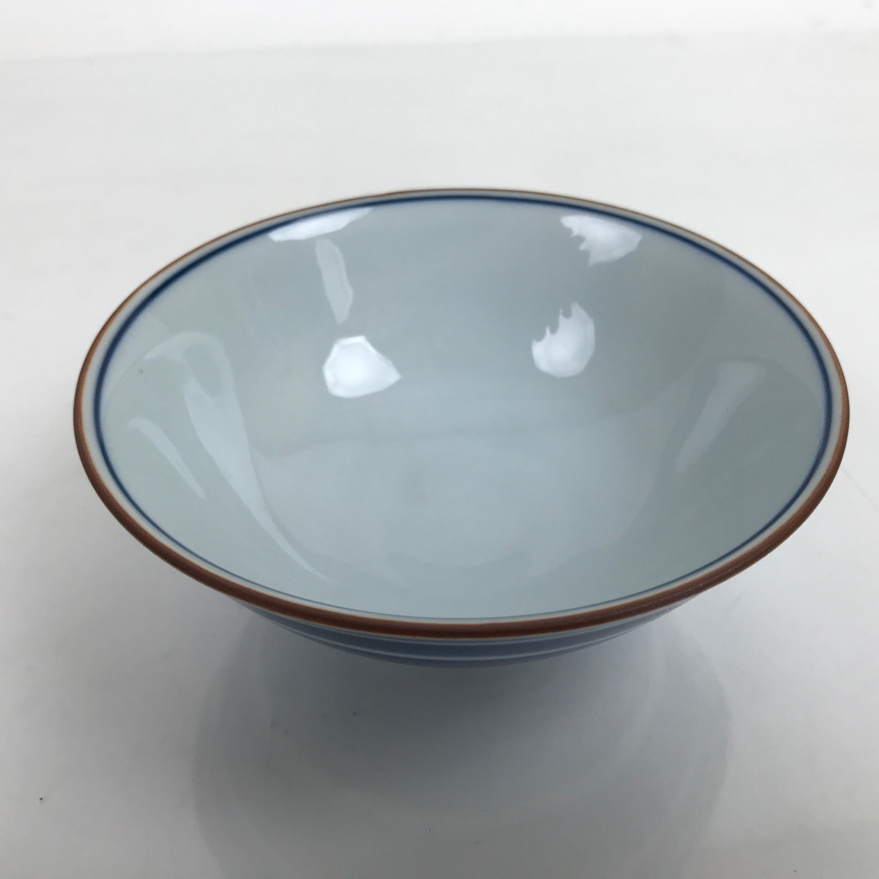 Japanese Porcelain Sometsuke Rice Bowl Owan Vtg Wide White Blue Lines Y36