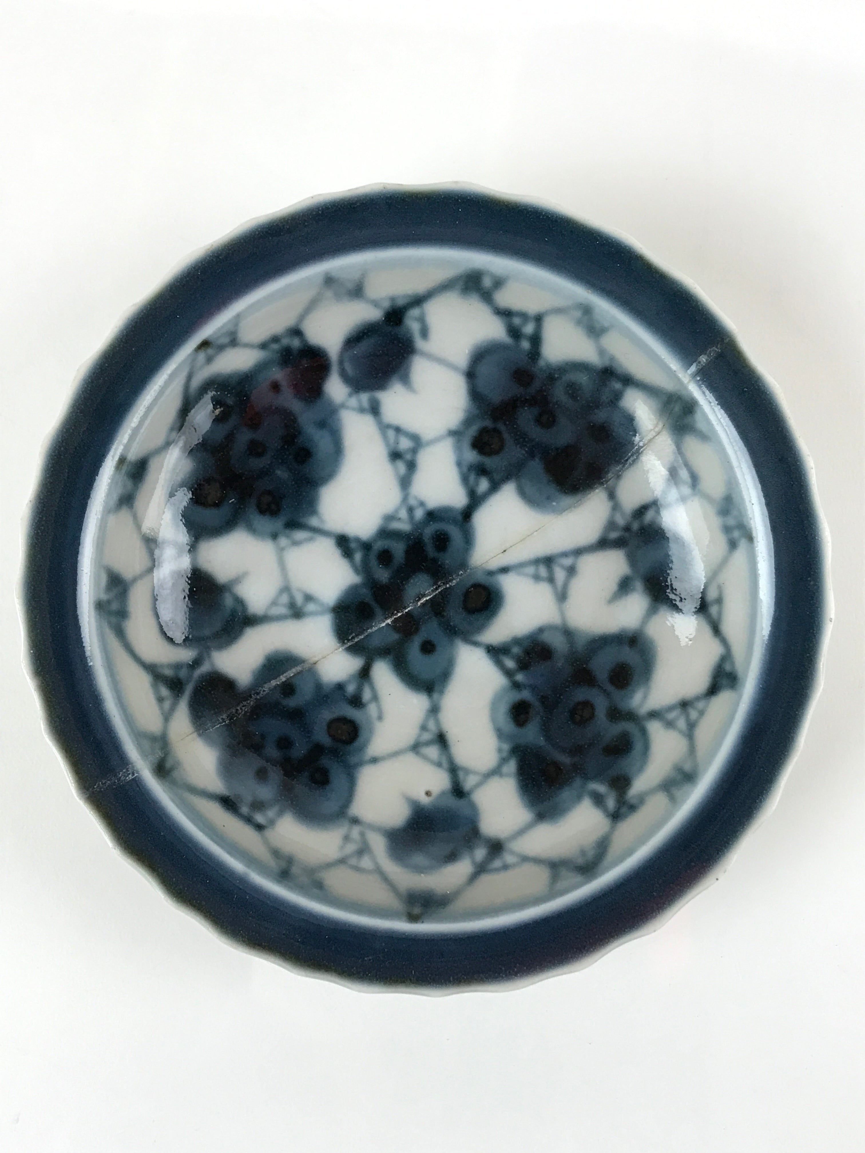 Japanese Porcelain Sometsuke Small Bowl Kobachi Vtg Side Dish Berries Blue PY737