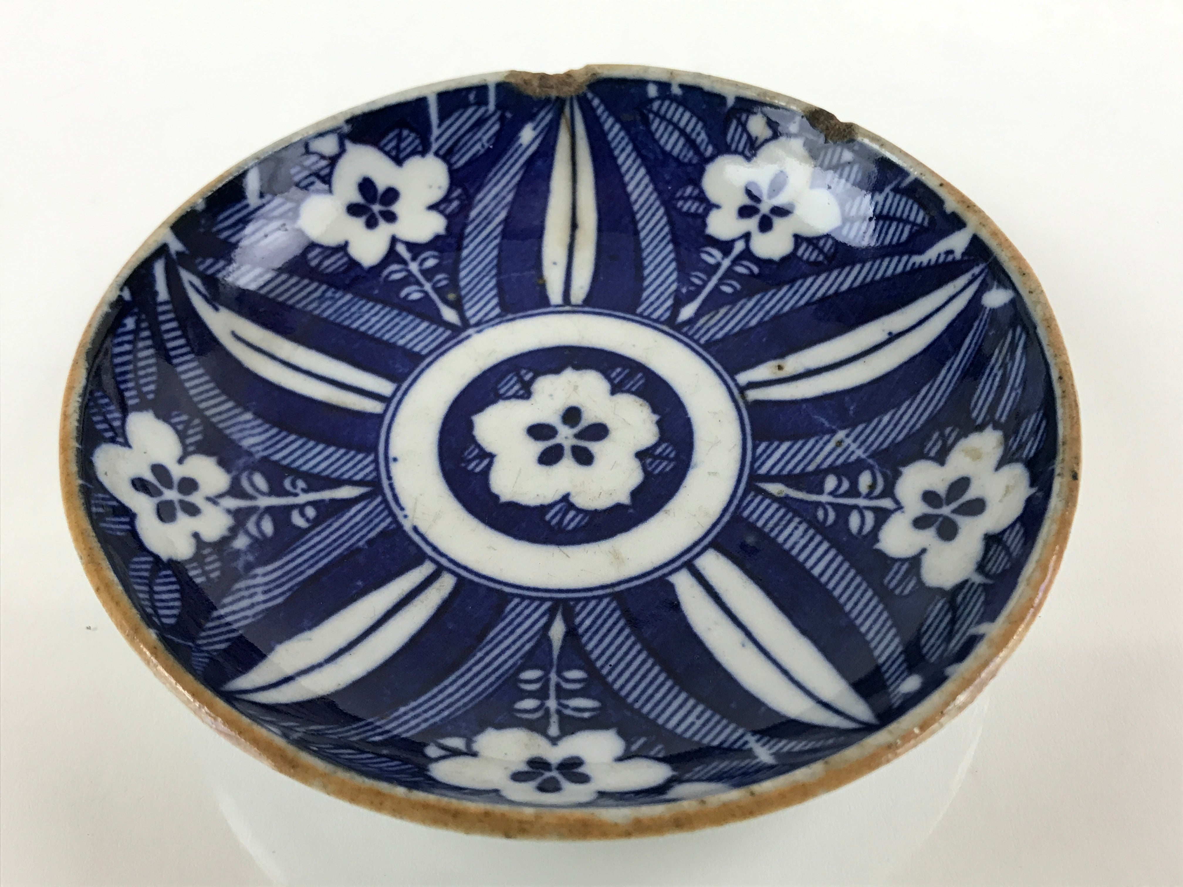 Japanese Porcelain Sometsuke Small Plate Mamezara Vtg Blue White Flowers PY743