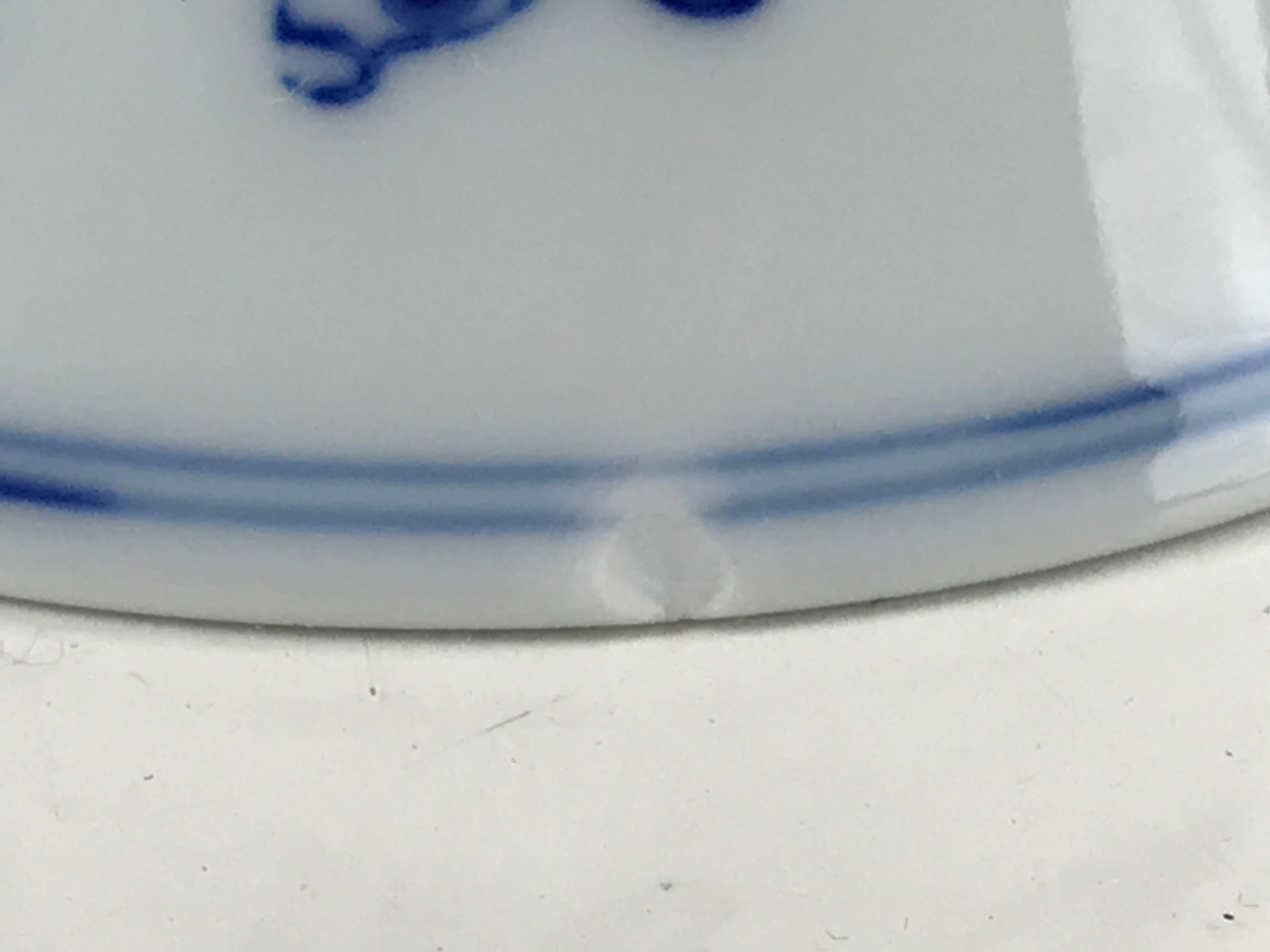 Japanese Porcelain Sometsuke Teacup Vtg Hyotan Gourd White Blue Yunomi TC433